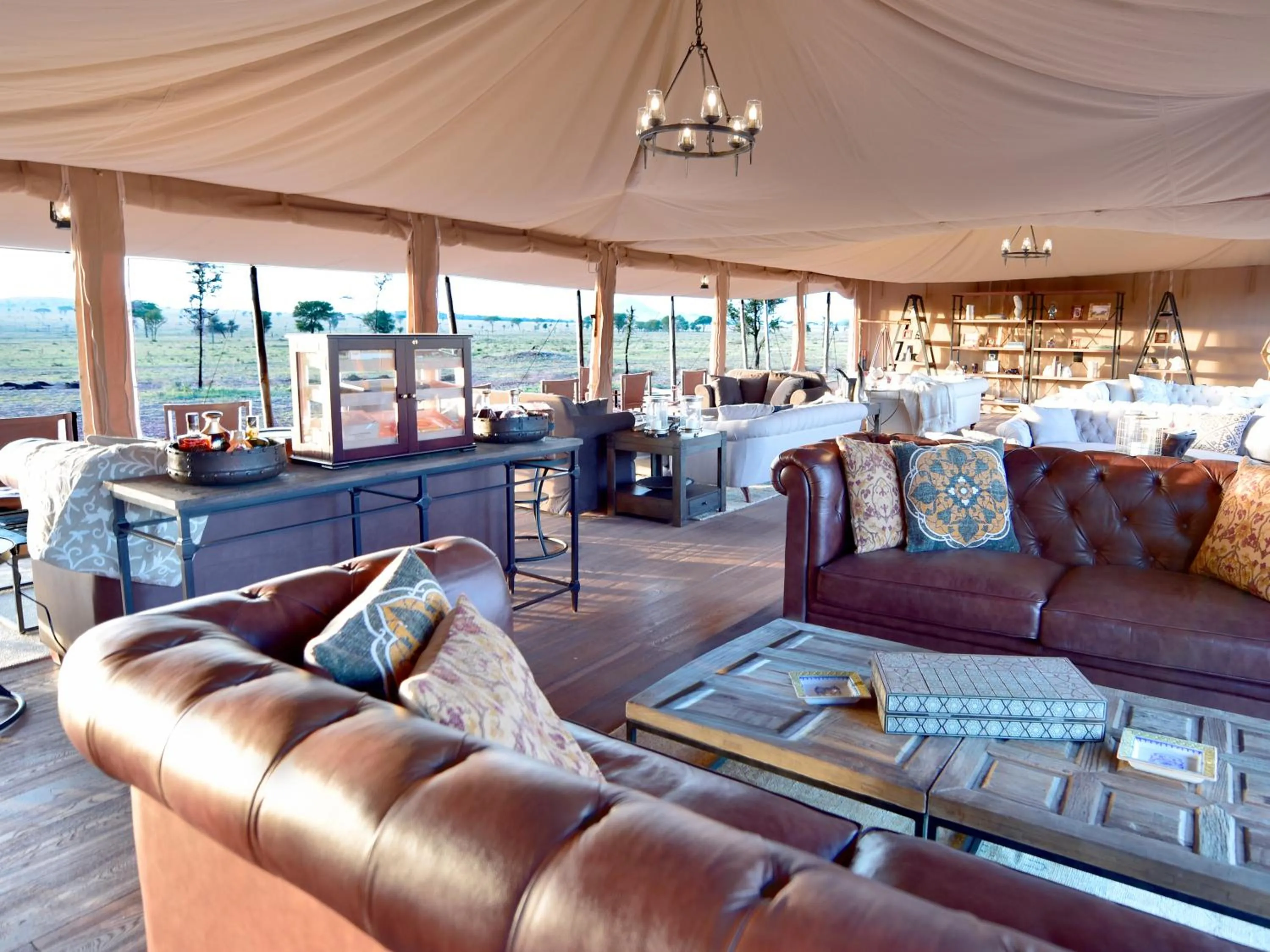 Communal lounge/ TV room in One Nature Nyaruswiga Serengeti
