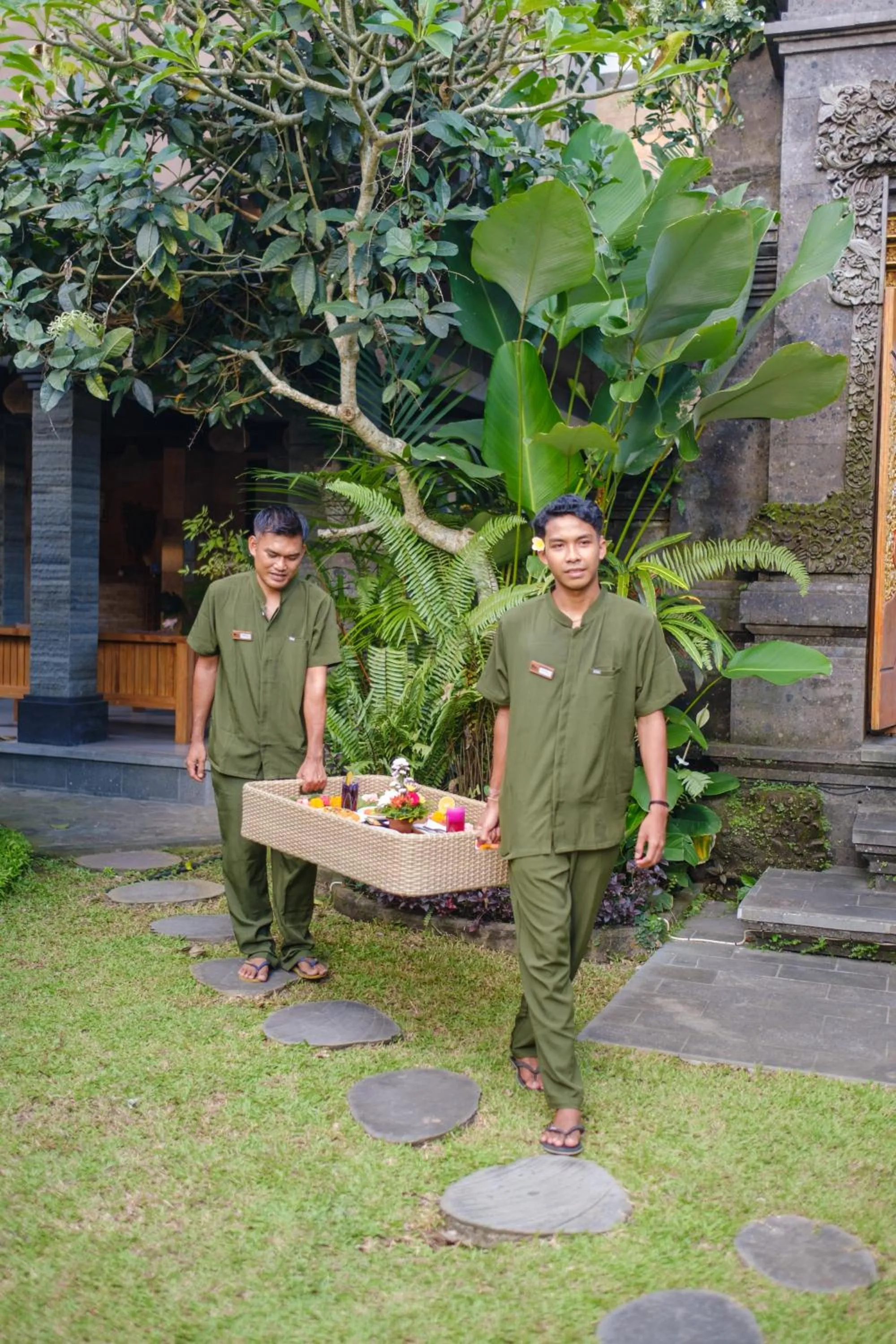 People in Puri Kobot