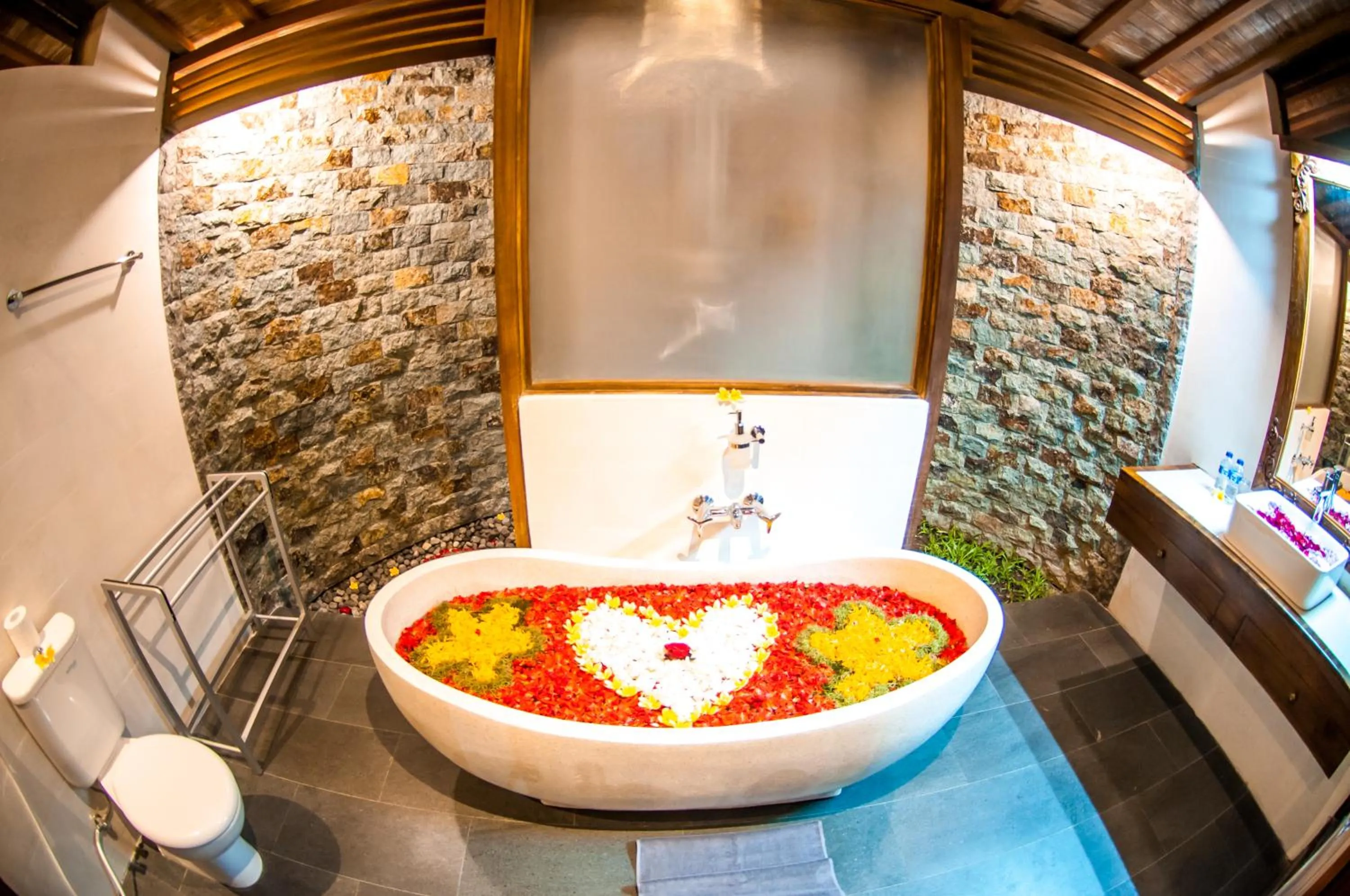 Toilet in Puri Kobot