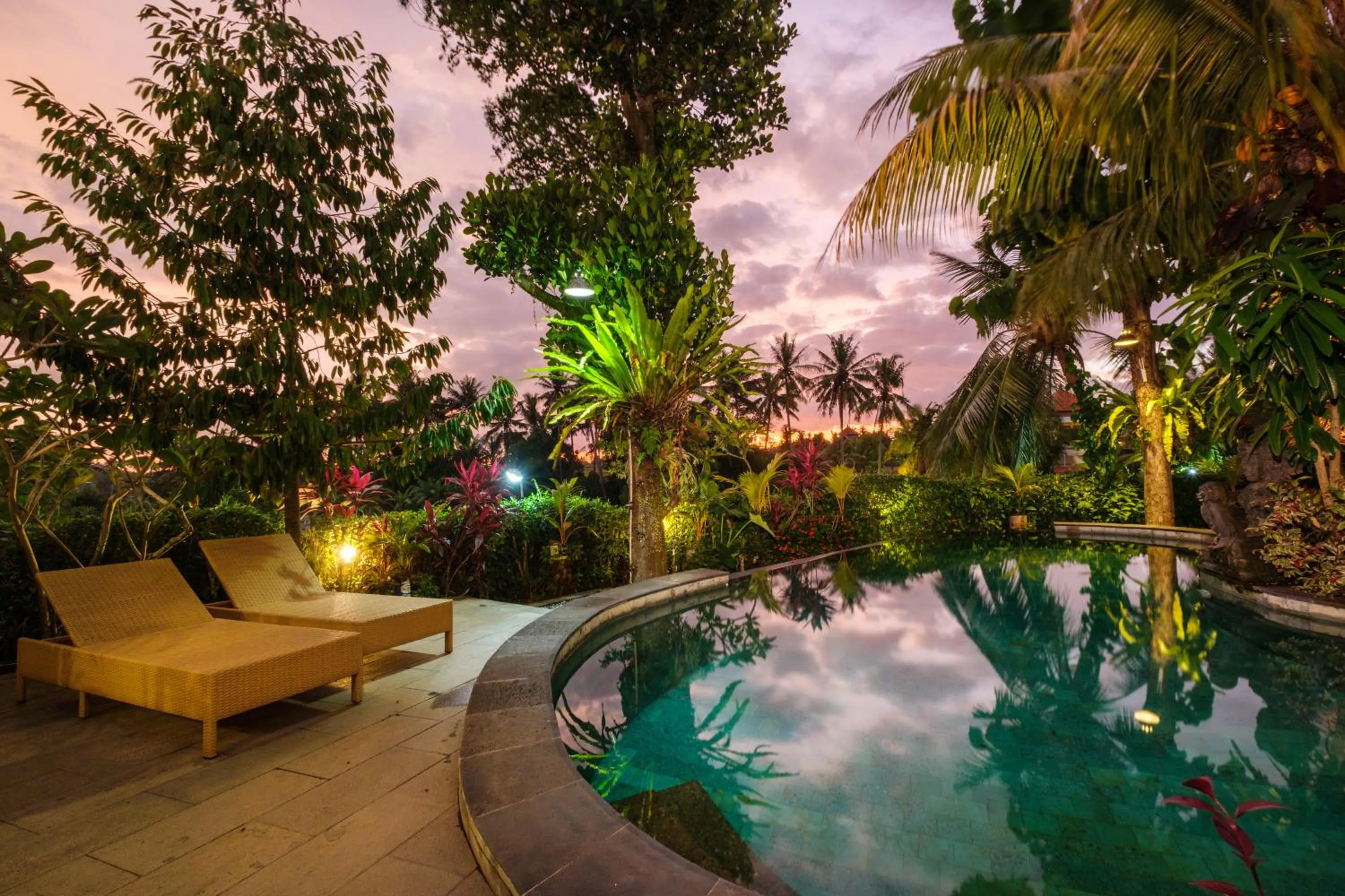 Garden view in Puri Kobot