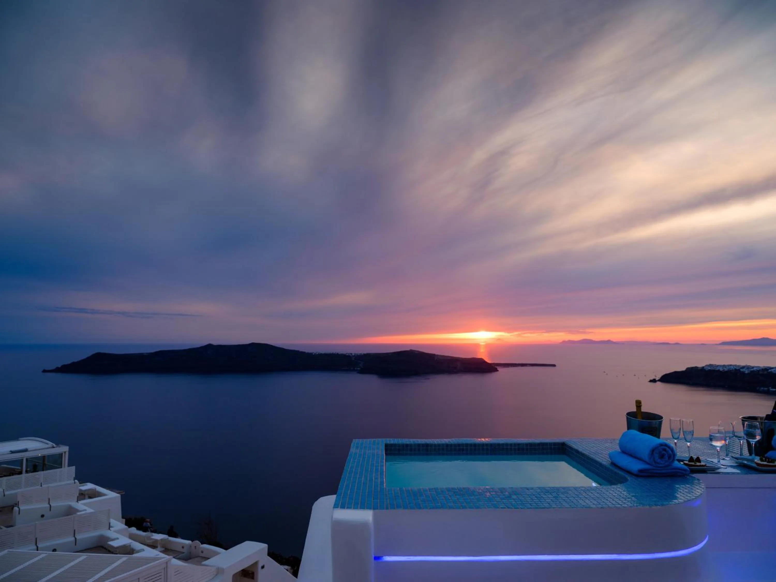 Sea view in Abyssanto Suites and Spa