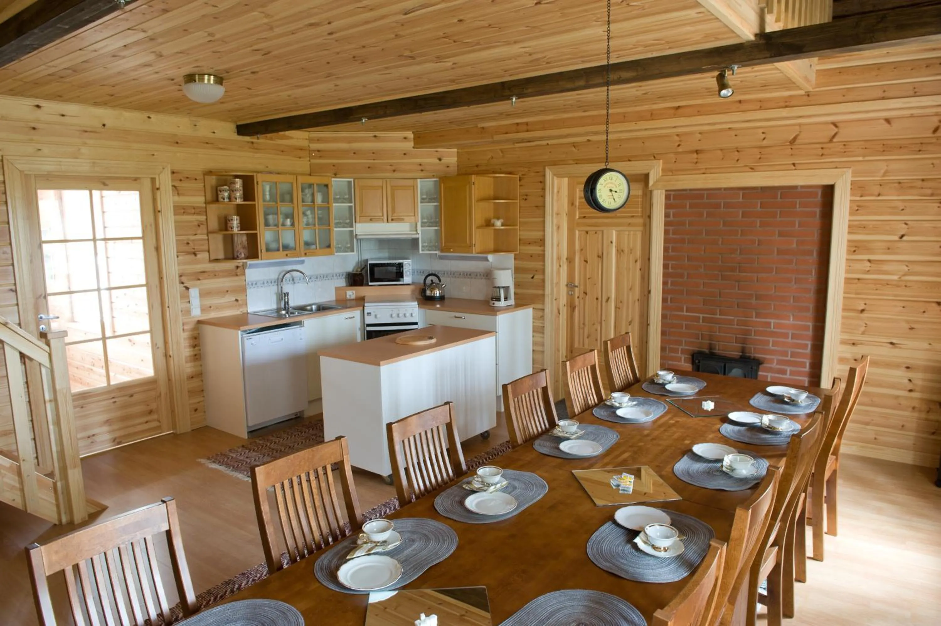 Chalet in Ahmalammen mökkikylä