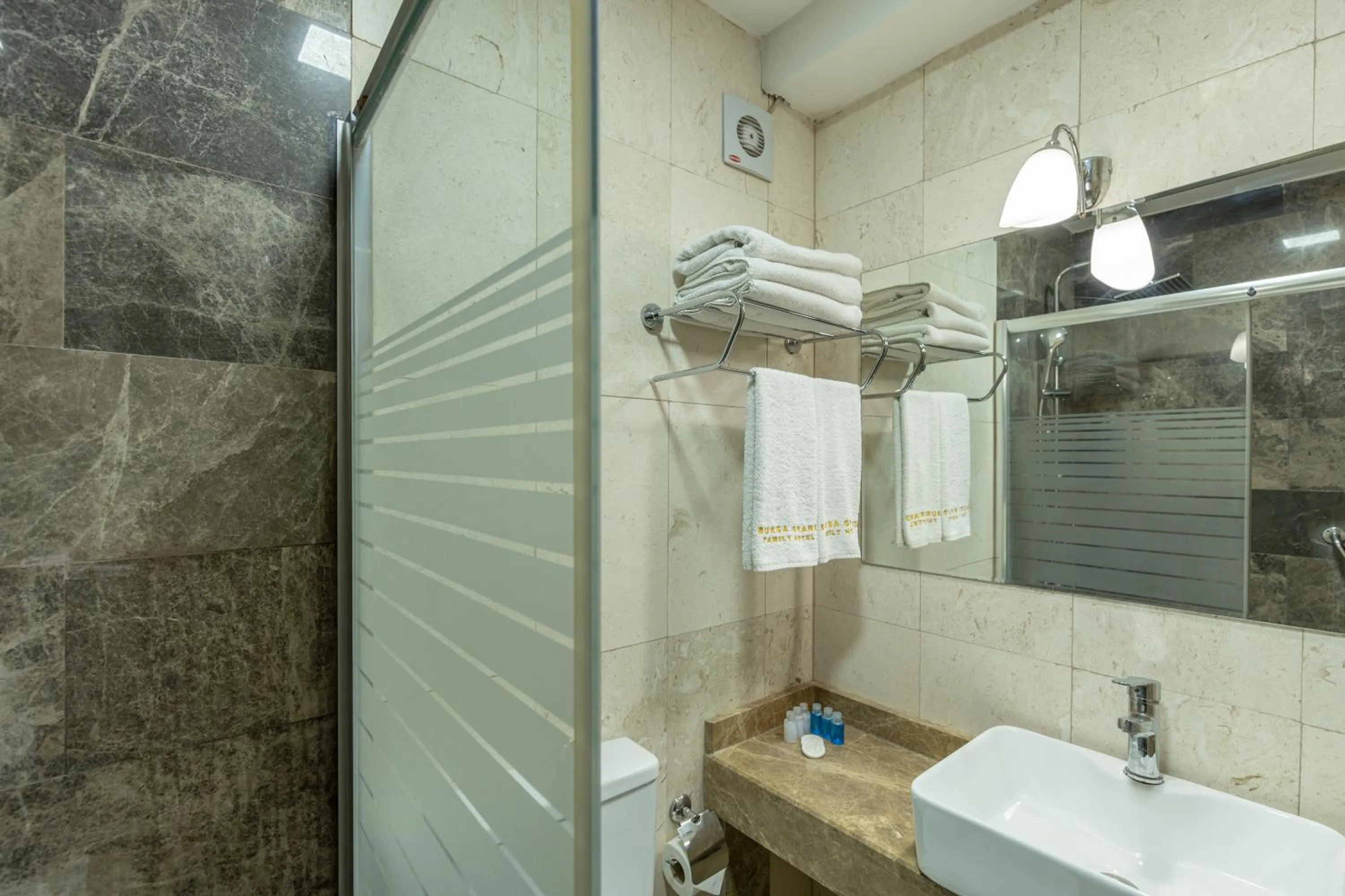 Shower in Bursa Grand Family HOTEL