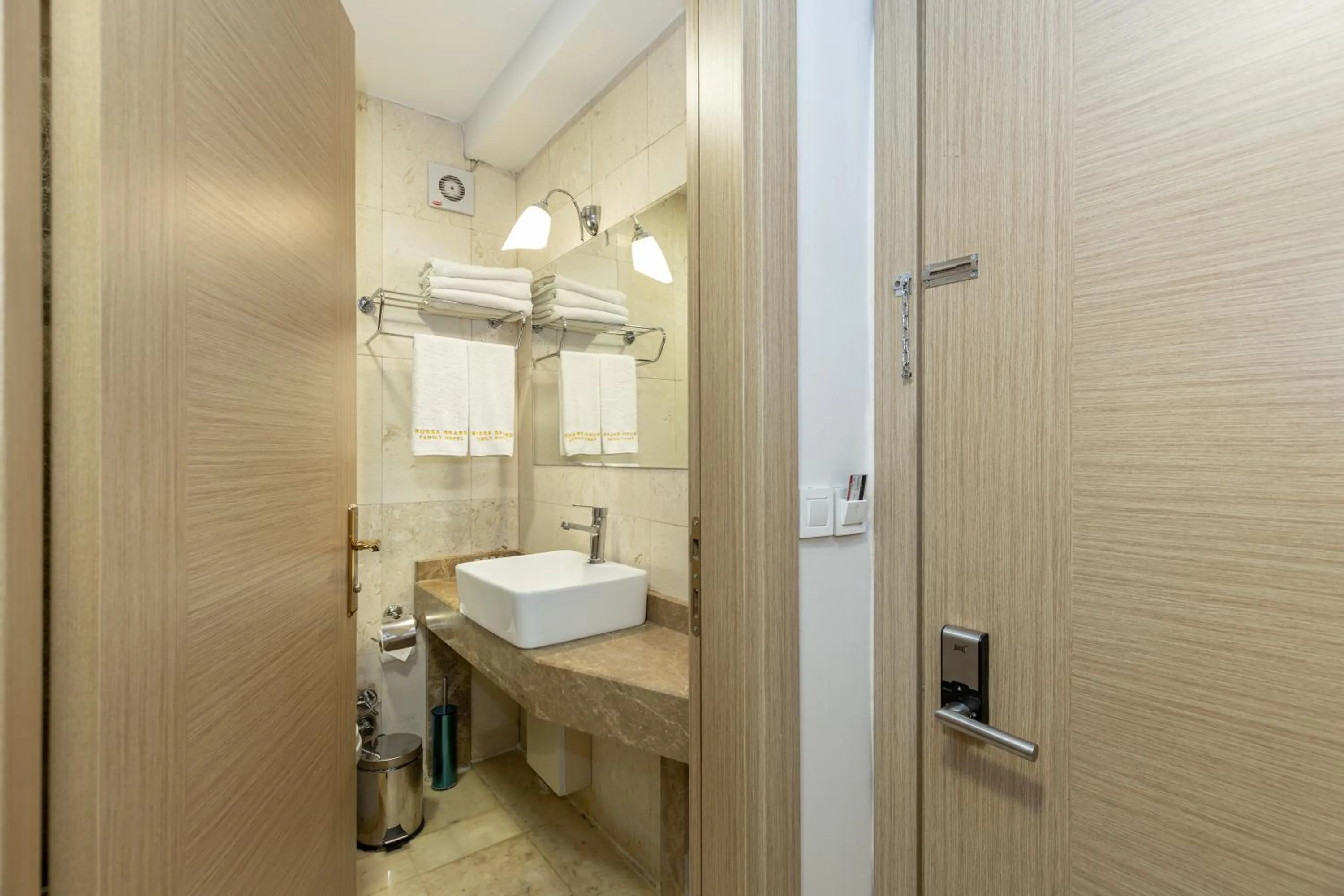 Bathroom in Bursa Grand Family HOTEL