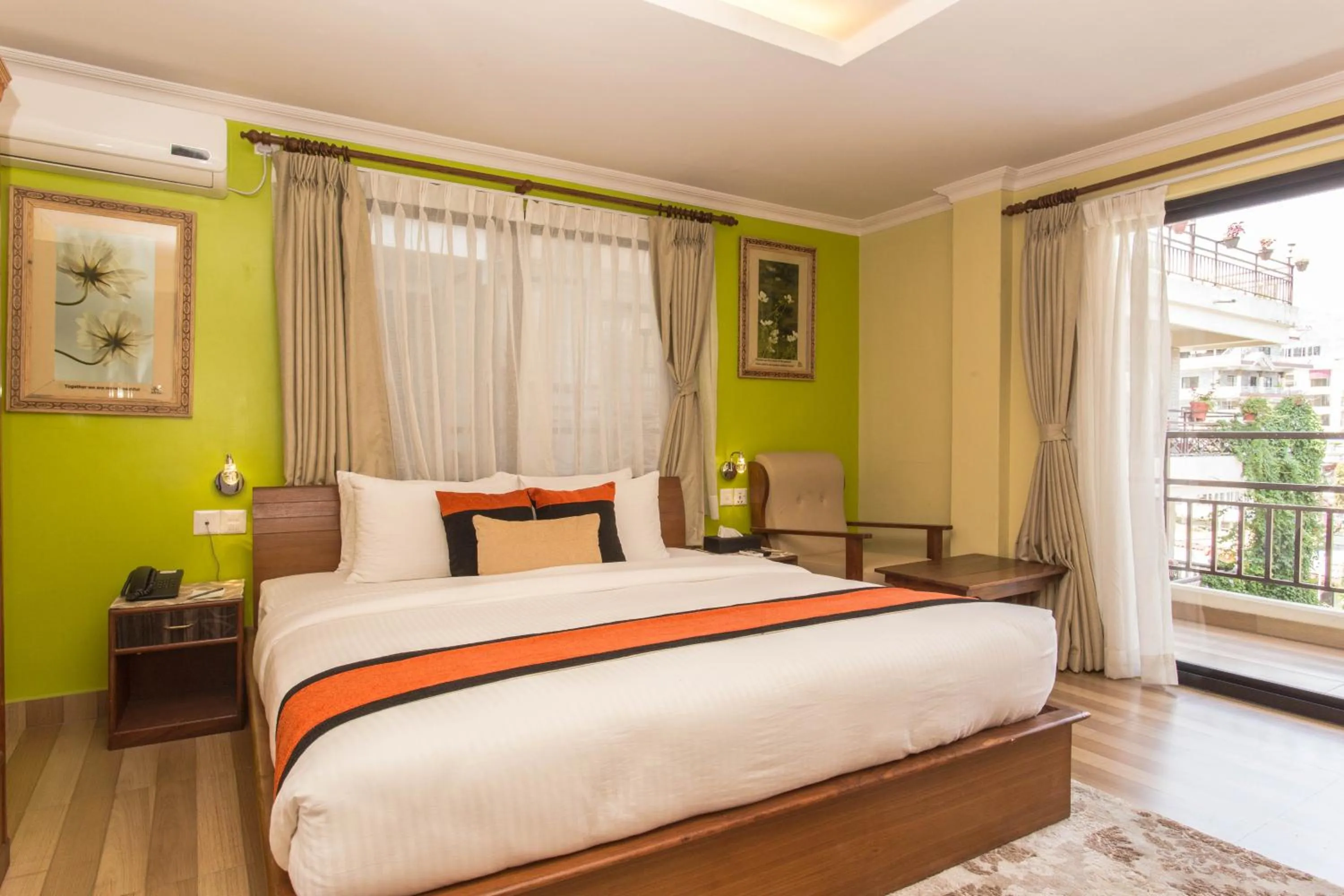 Bed in Hotel Raniban Arcade