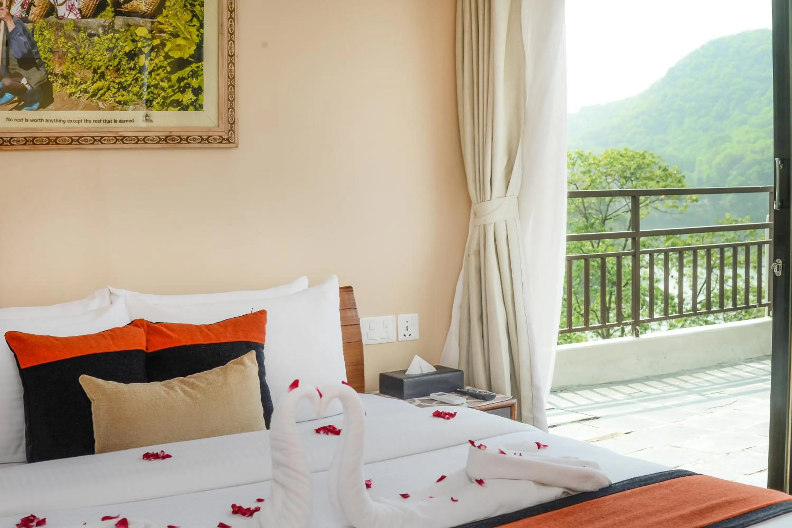 Bed in Hotel Raniban Arcade