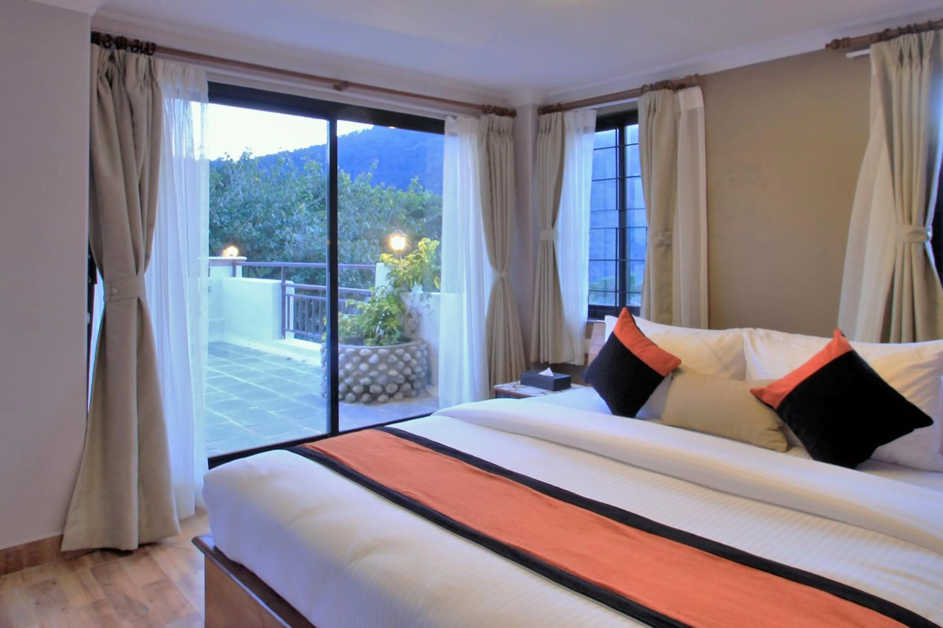 Bed in Hotel Raniban Arcade