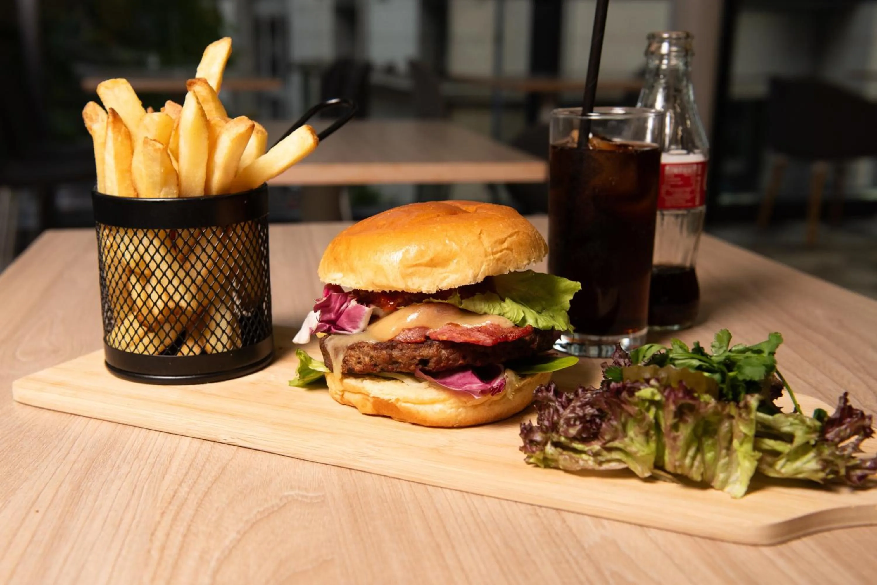 Restaurant/places to eat in Holiday Inn Express - Birmingham - City Centre by IHG