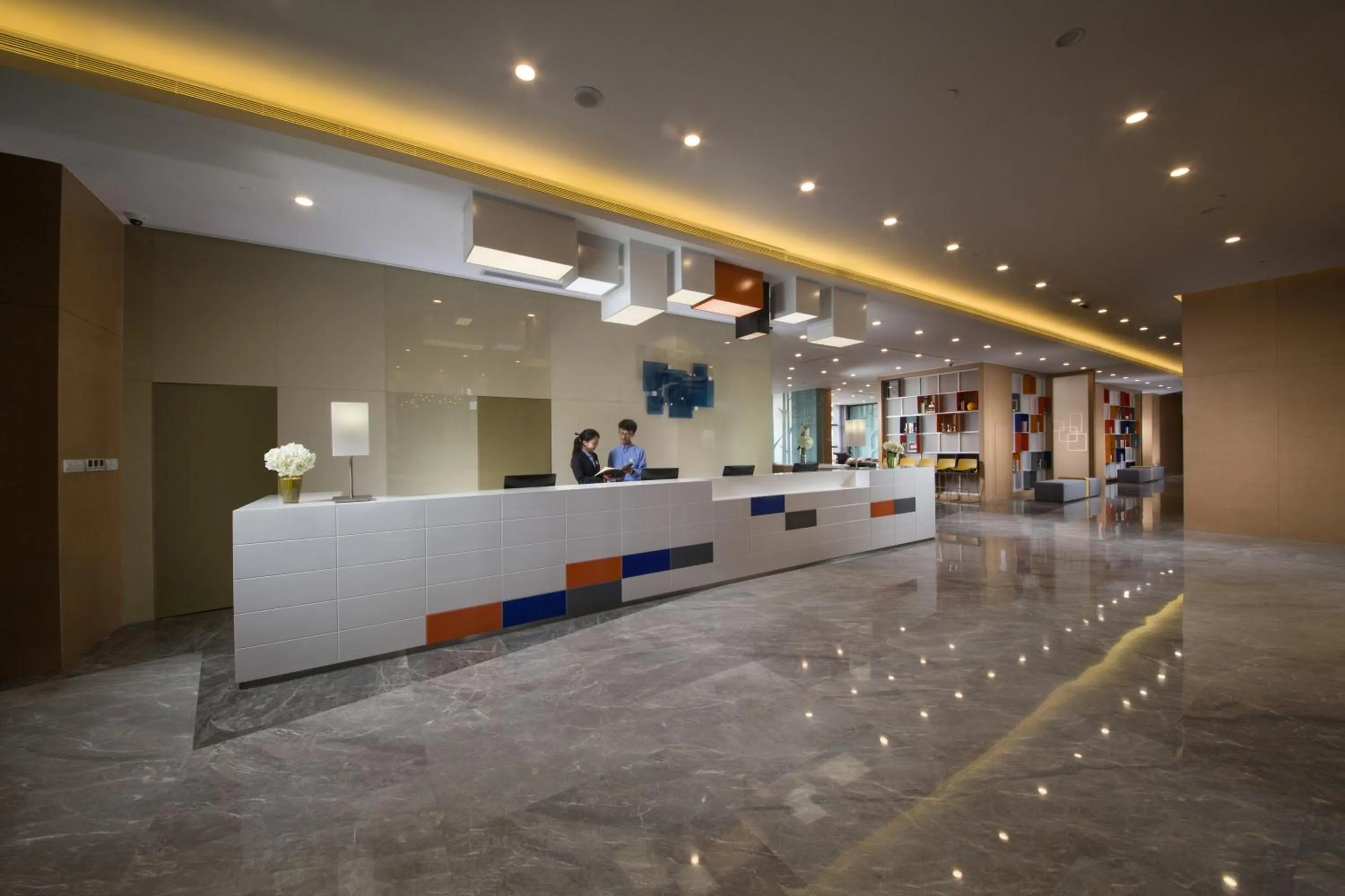 Property building, Lobby/Reception in Holiday Inn Express Chengdu Dafeng, an IHG Hotel