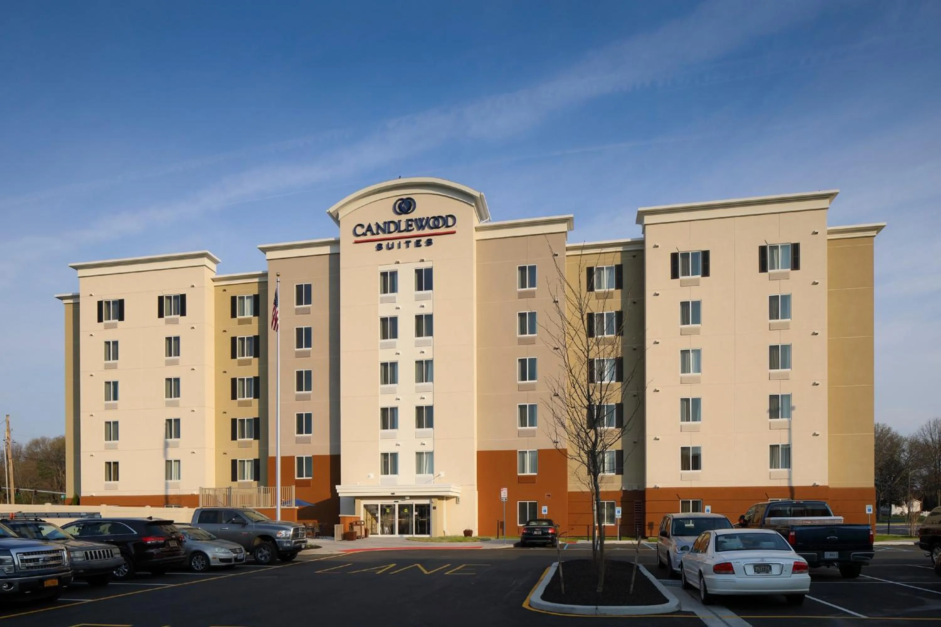 Property building in Candlewood Suites - Newark South - University Area by IHG