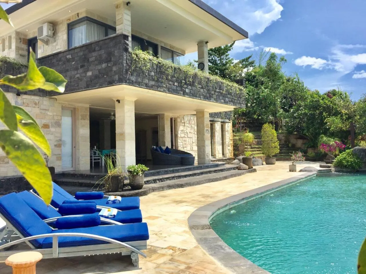 Sing Sing Resort Lovina