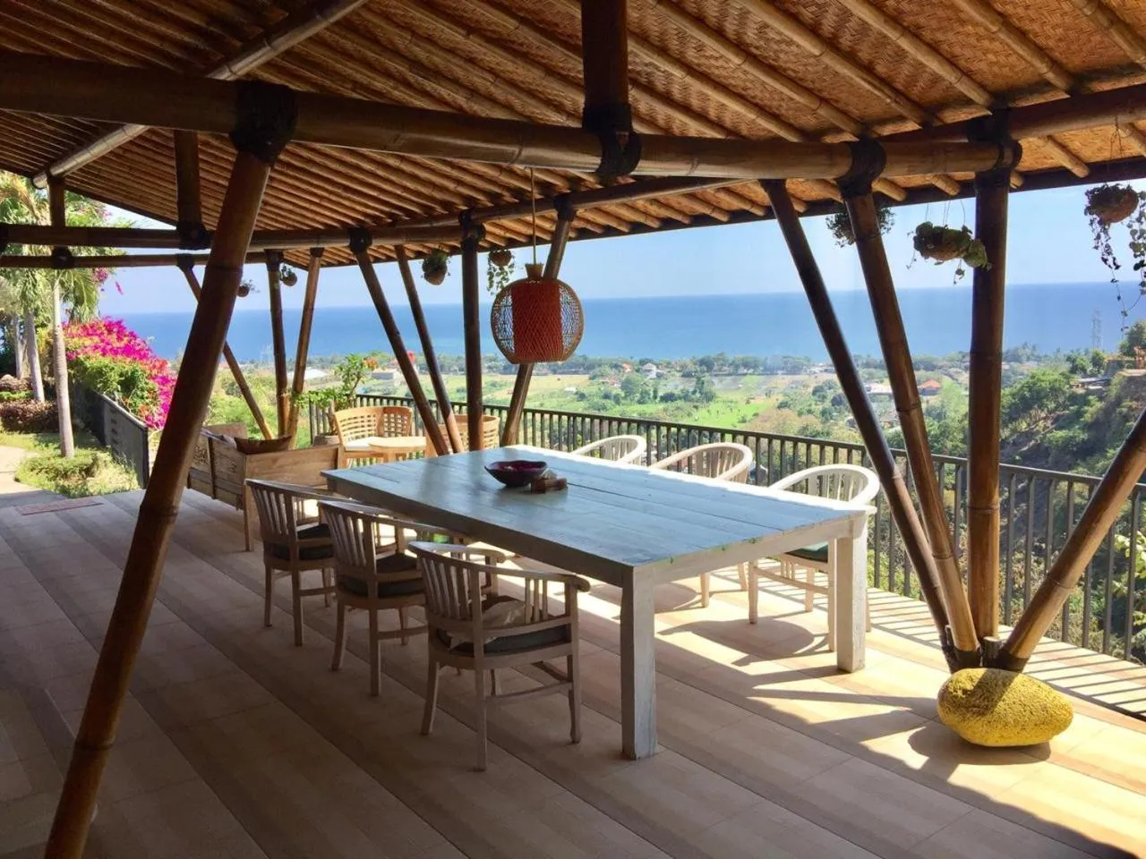 Sing Sing Resort Lovina