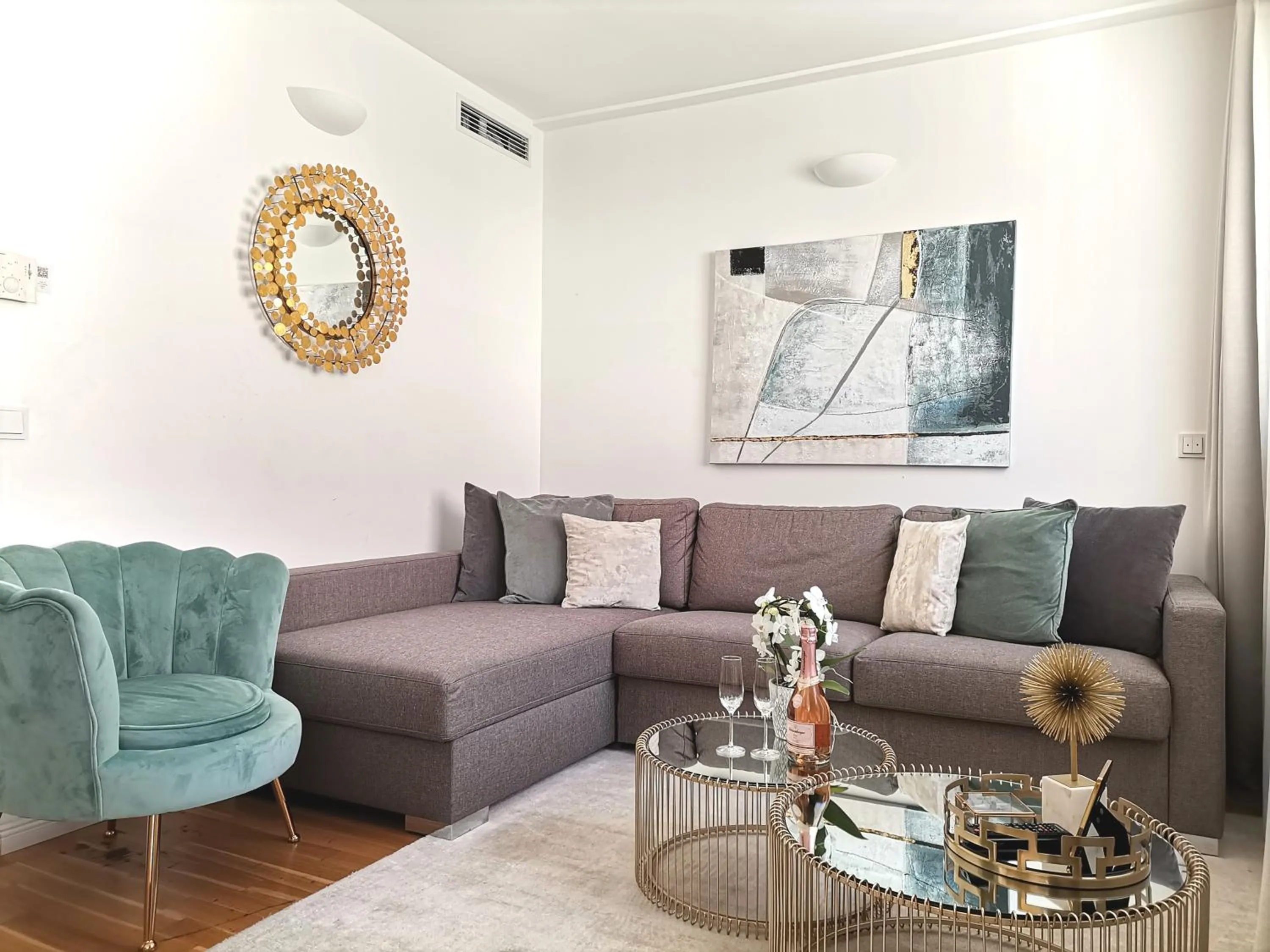 Living room in RAFAEL KAISER - Premium Apartments City Centre - Contactless Check-In
