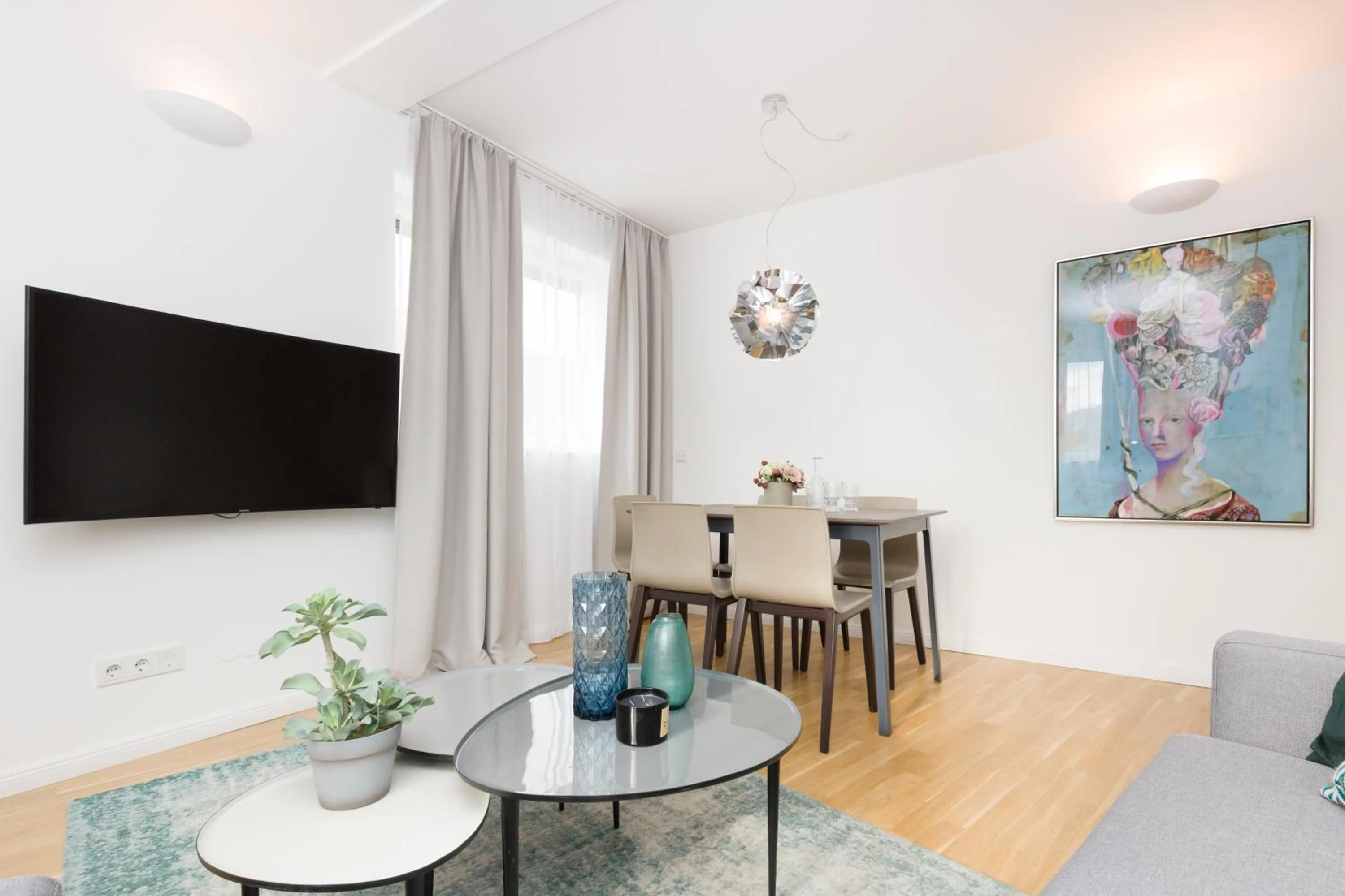 TV and multimedia in RAFAEL KAISER - Premium Apartments City Centre - Contactless Check-In