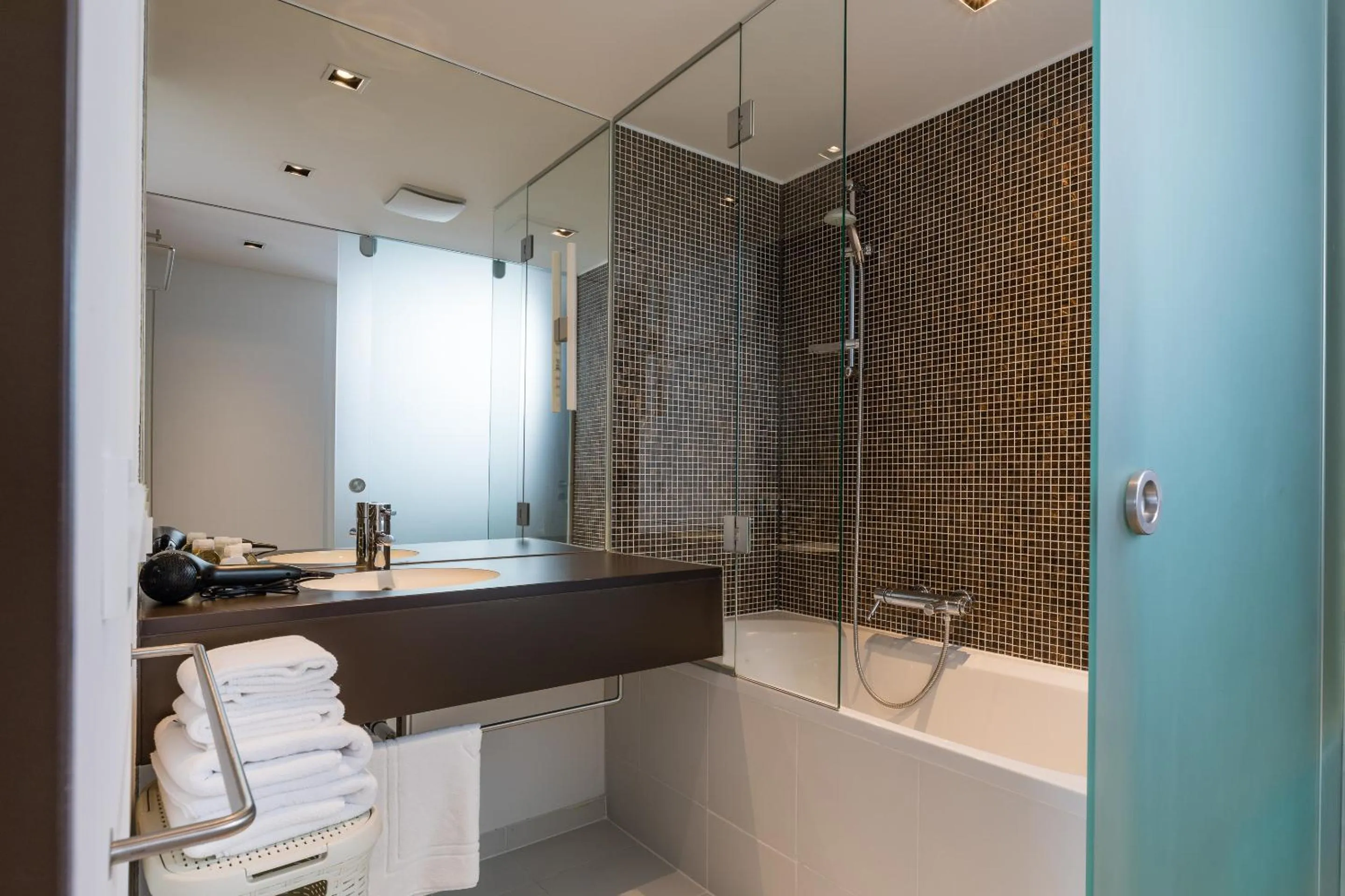 Bathroom in RAFAEL KAISER - Premium Apartments City Centre - Contactless Check-In