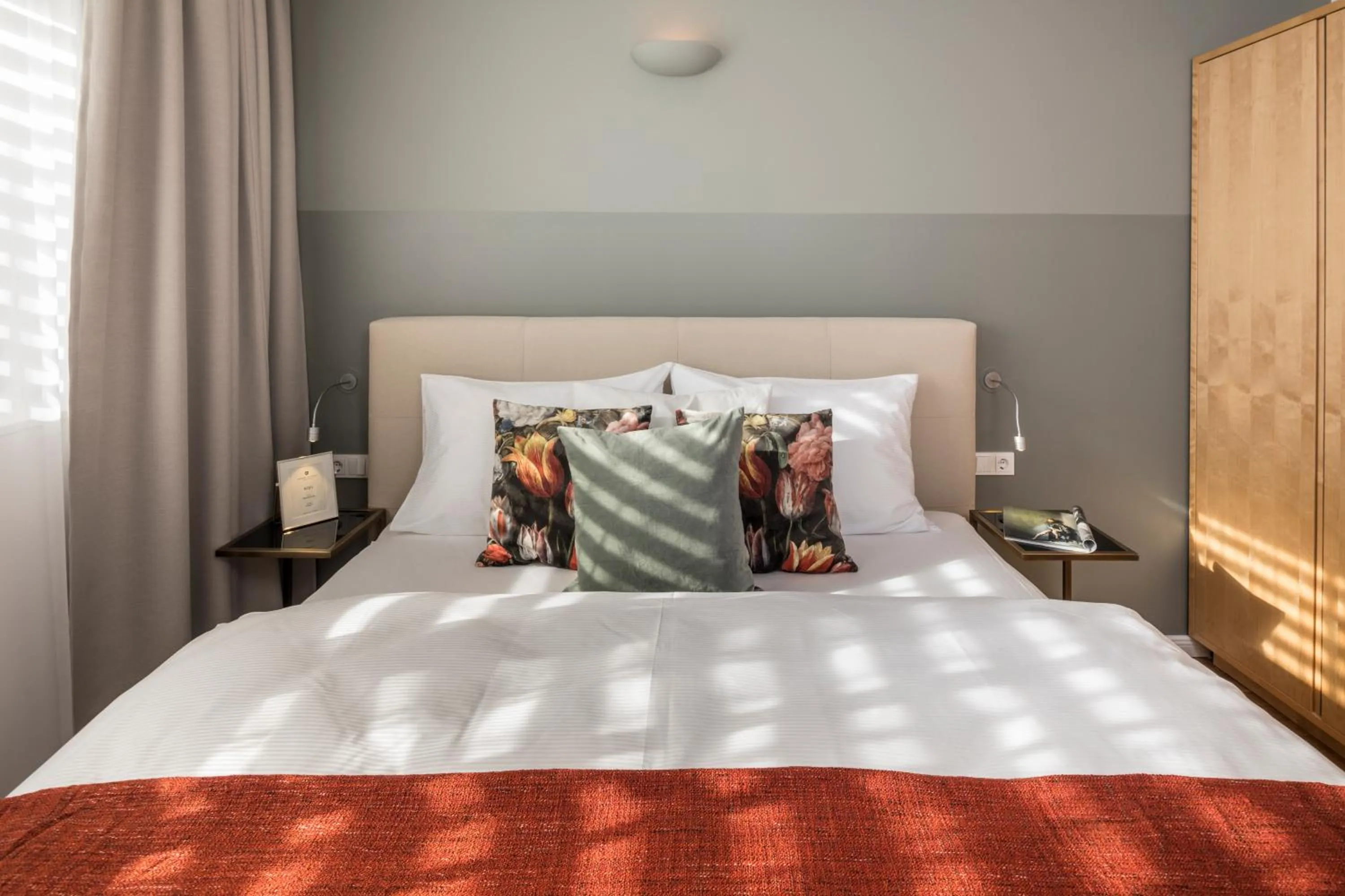 Bed in RAFAEL KAISER - Premium Apartments City Centre - Contactless Check-In