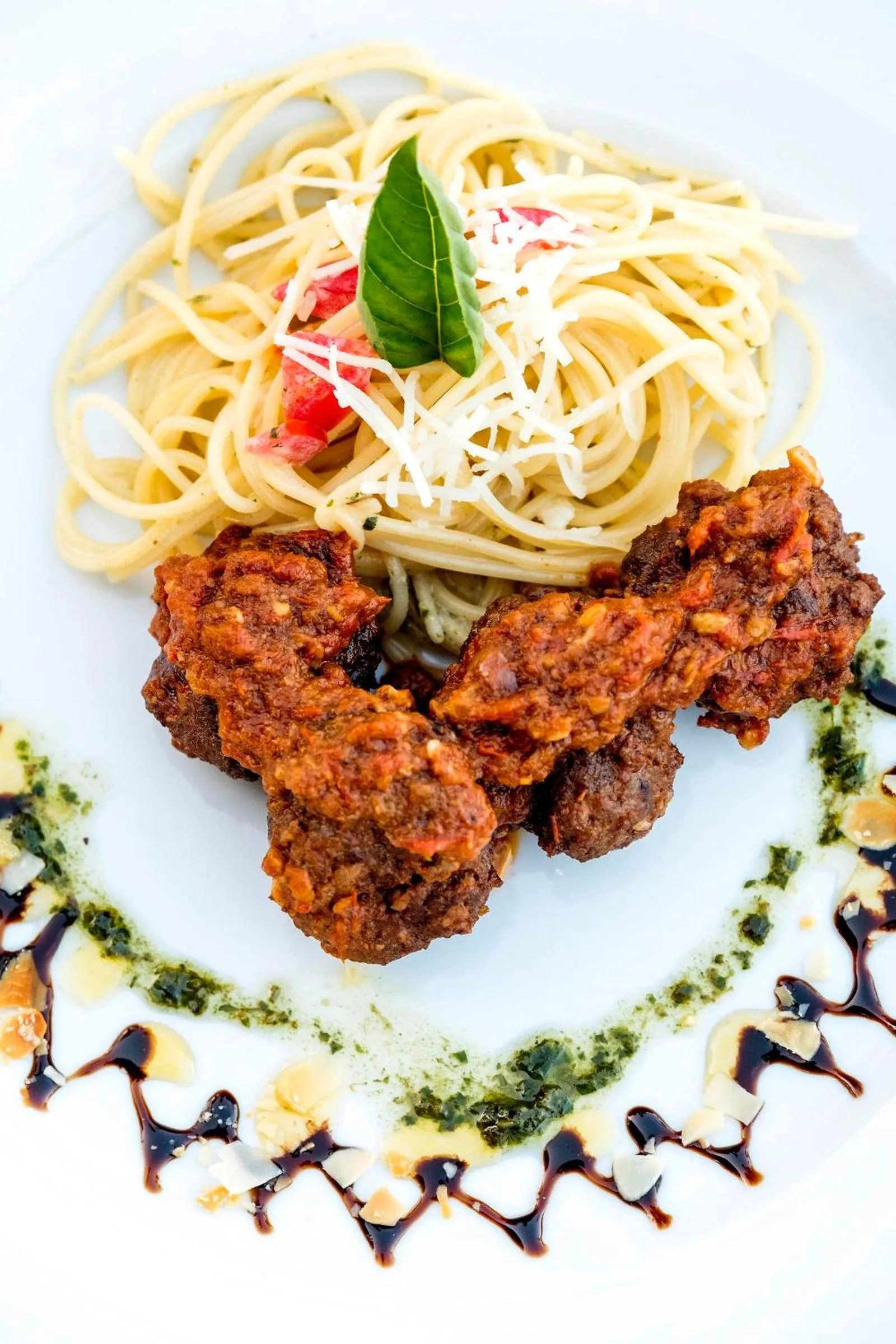 Food in The Orangers Beach Resort and Bungalows All Inclusive