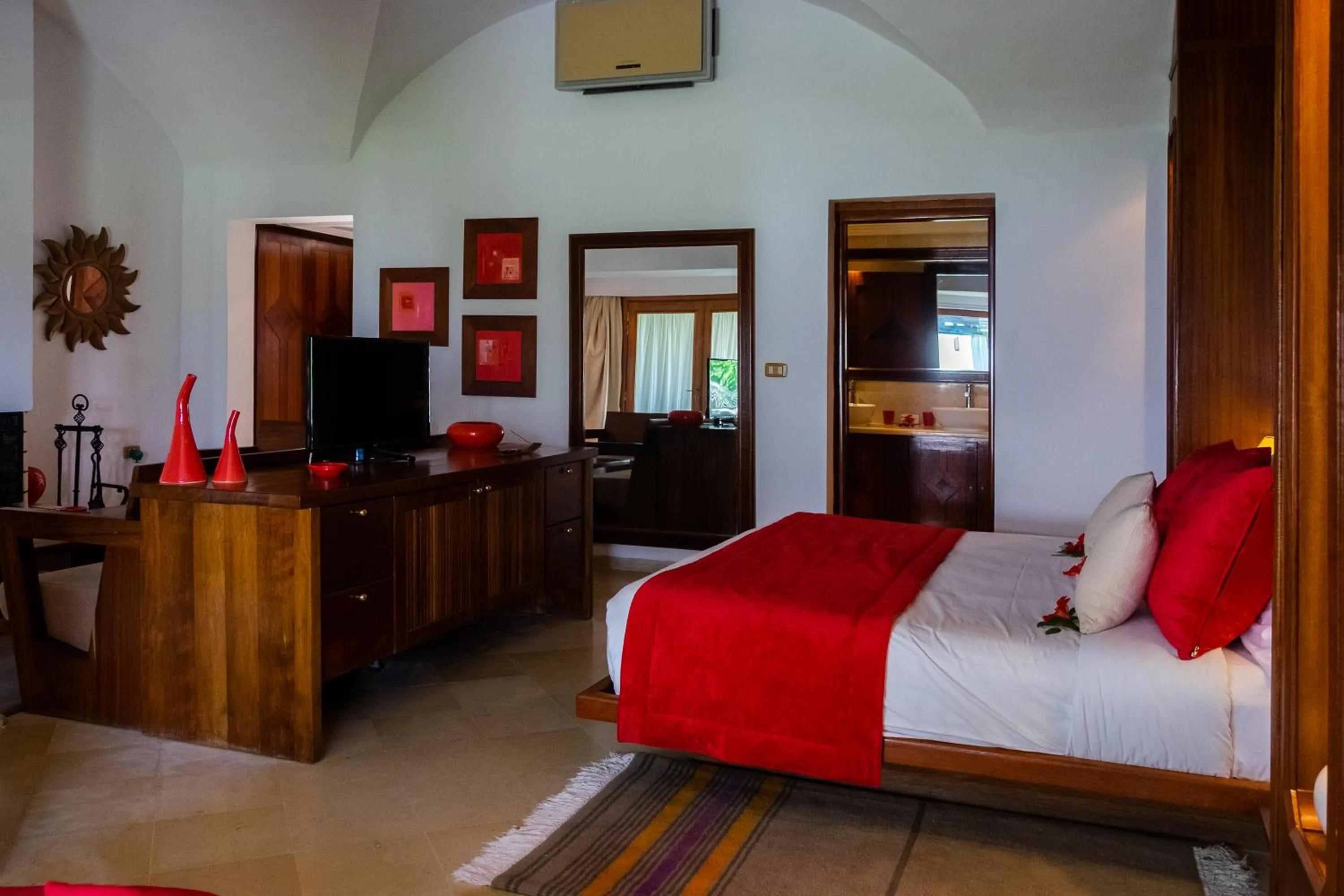 Photo of the whole room, Bed in The Orangers Beach Resort and Bungalows All Inclusive