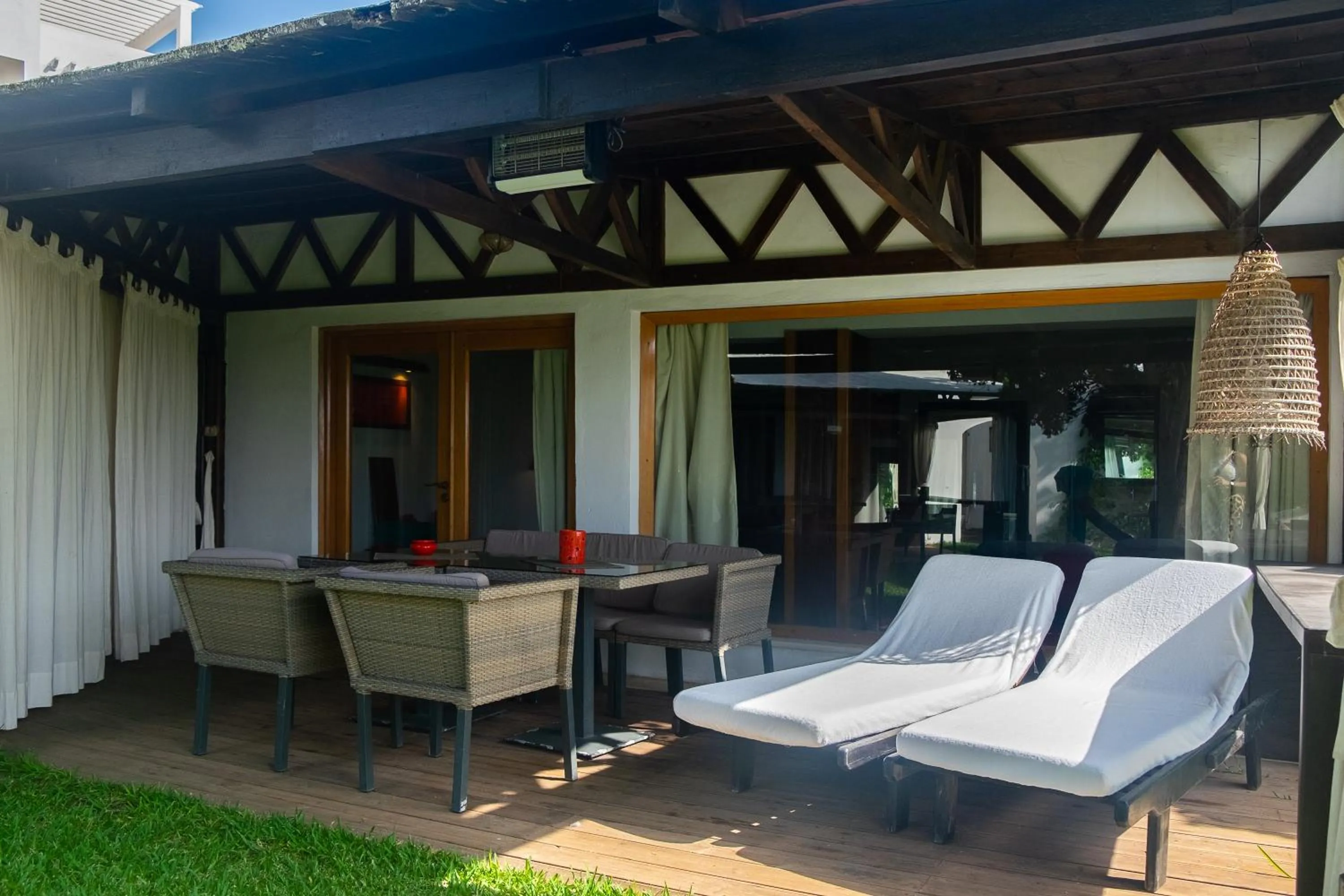 Patio in The Orangers Beach Resort and Bungalows All Inclusive