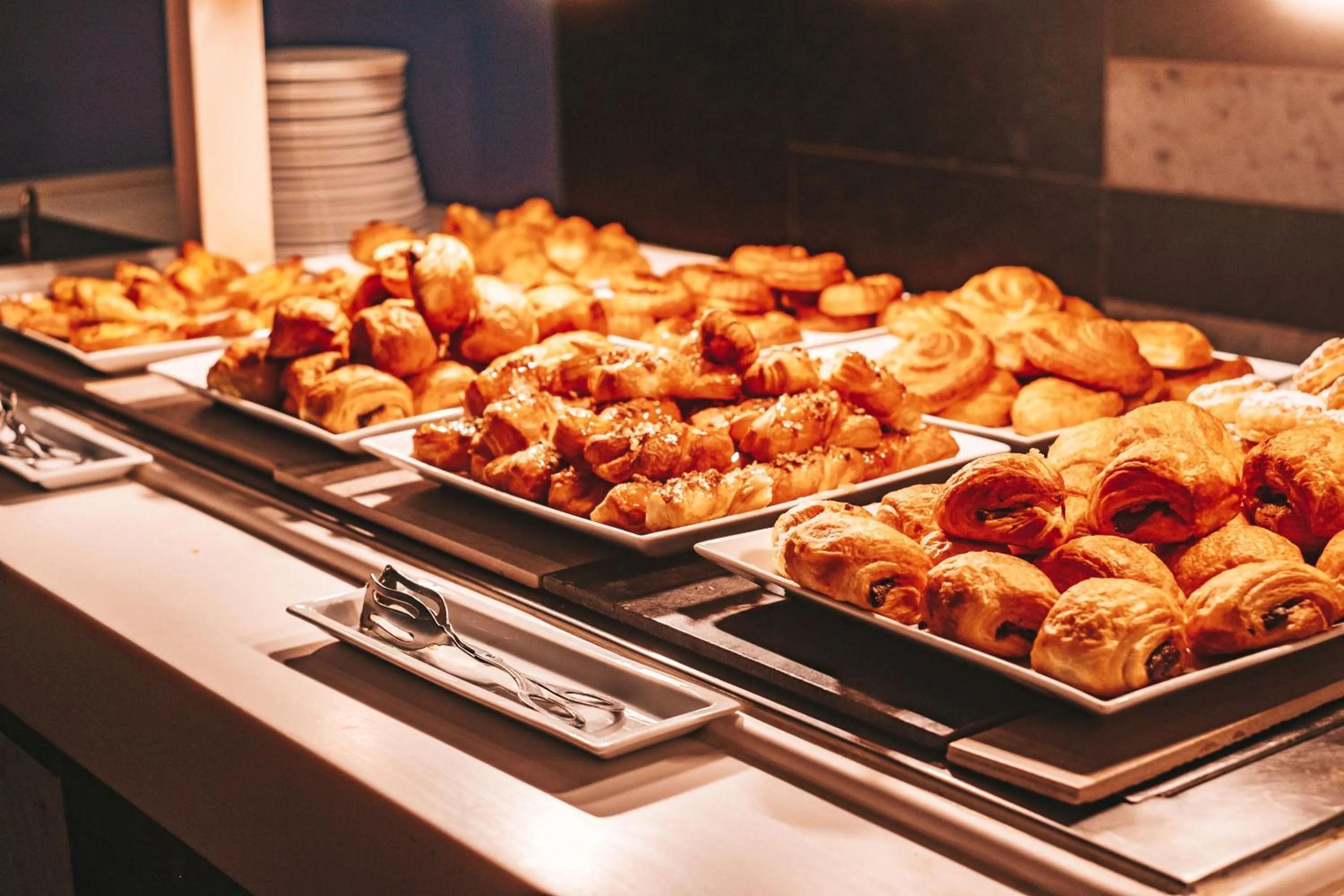 Food in The Orangers Beach Resort and Bungalows All Inclusive