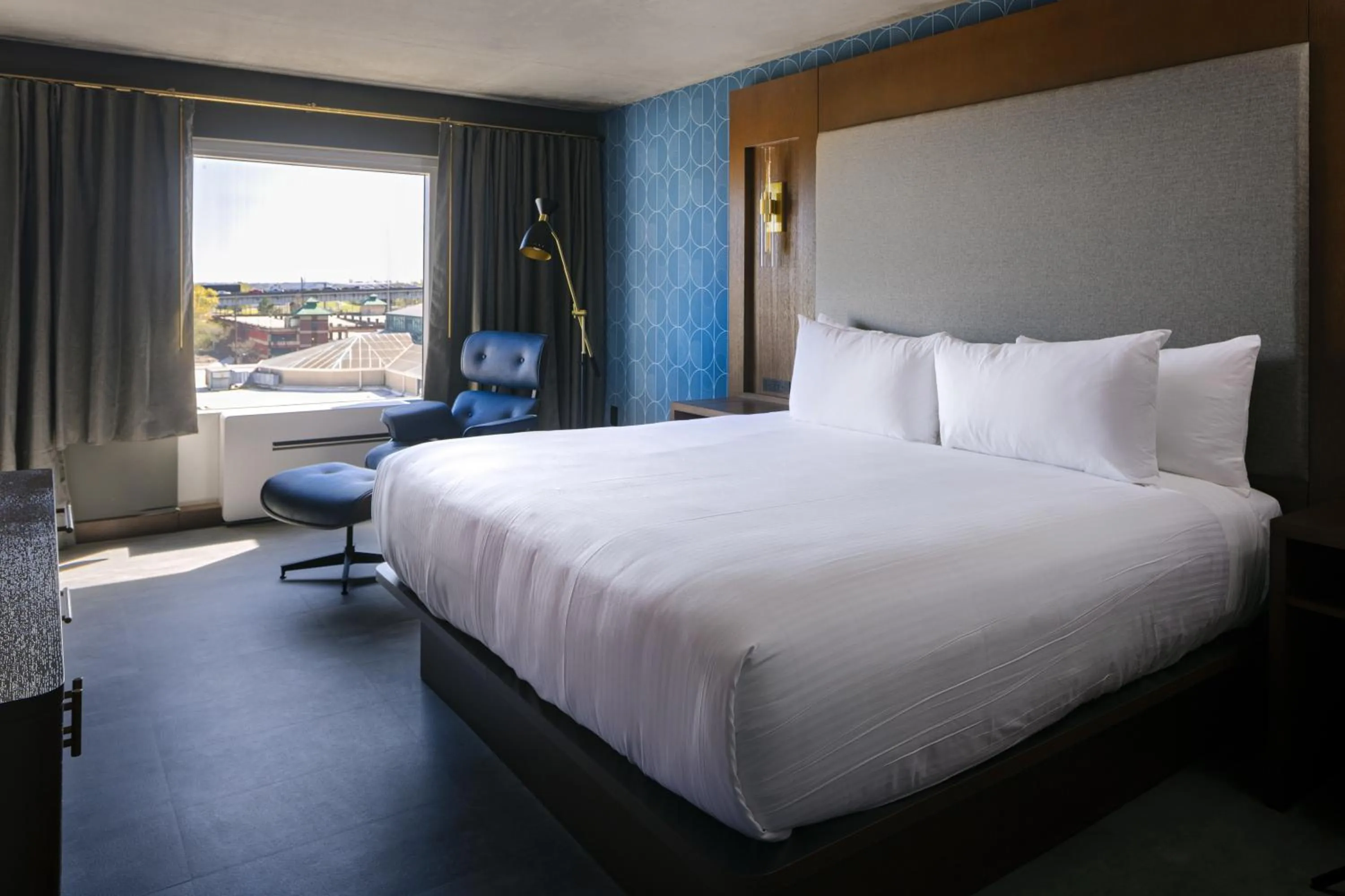 Bedroom, Bed in Bally's Baton Rouge Hotel