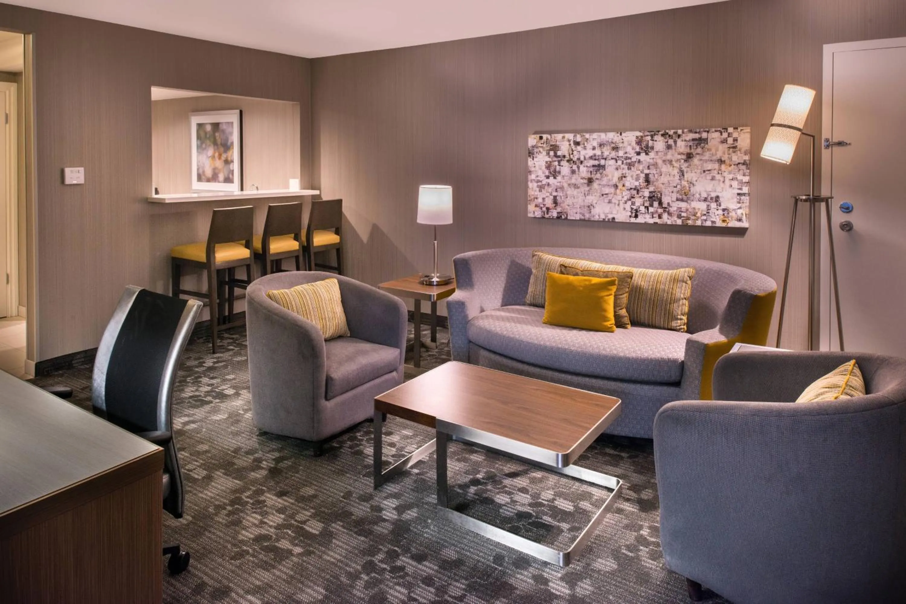 Photo of the whole room in Courtyard by Marriott Oxnard/Ventura