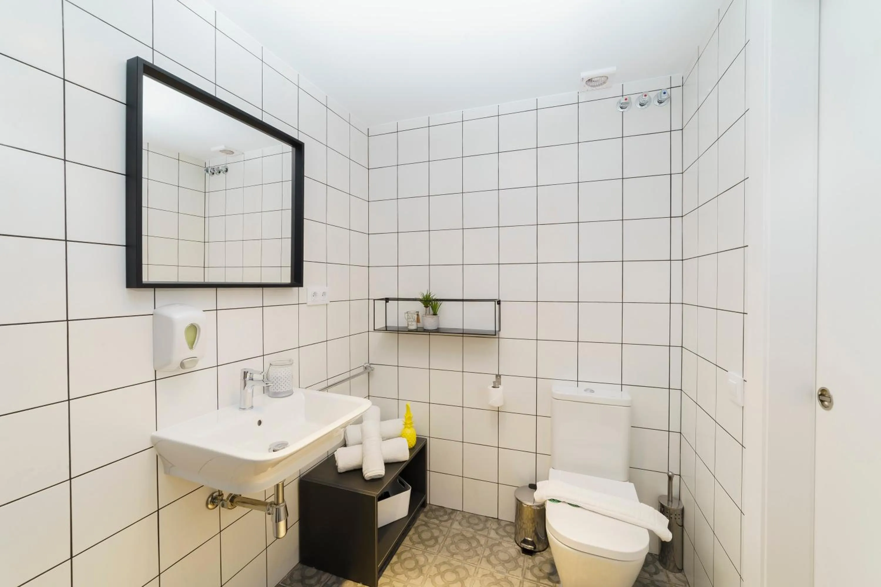 Bathroom in BYPILLOW Wander