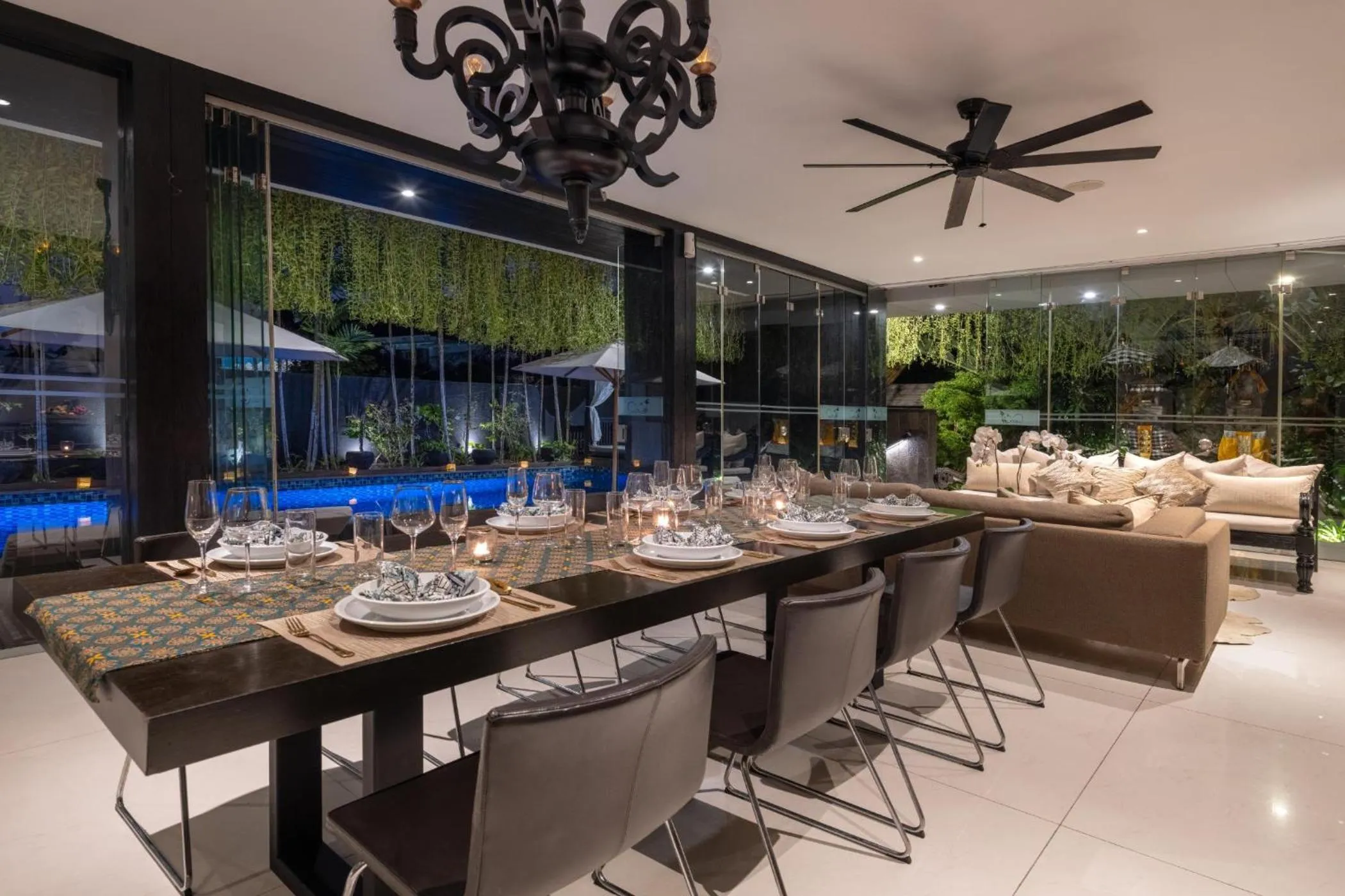 Dining area in Villa Balimu Seminyak