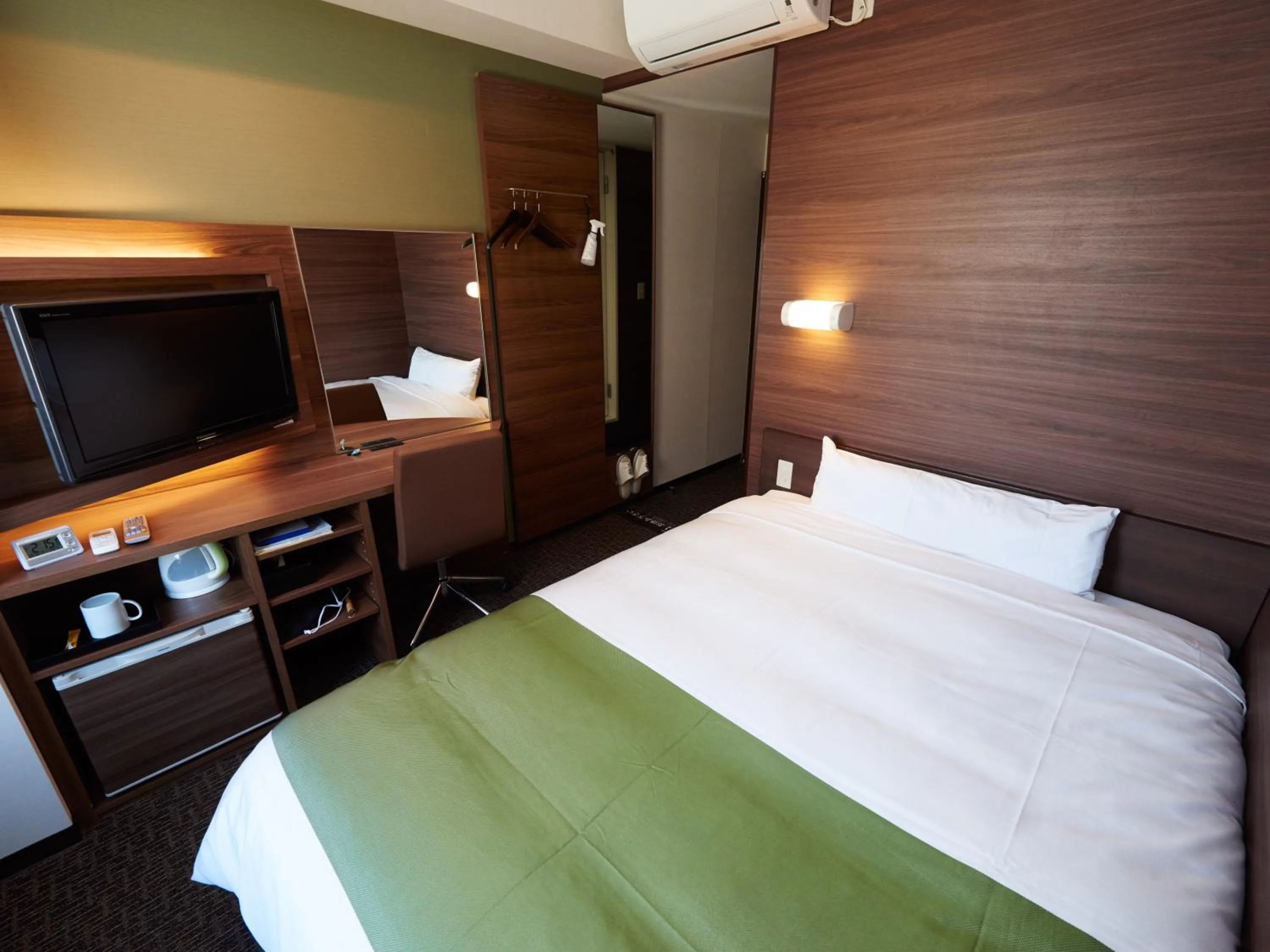 Photo of the whole room, Bed in Super Hotel Mito