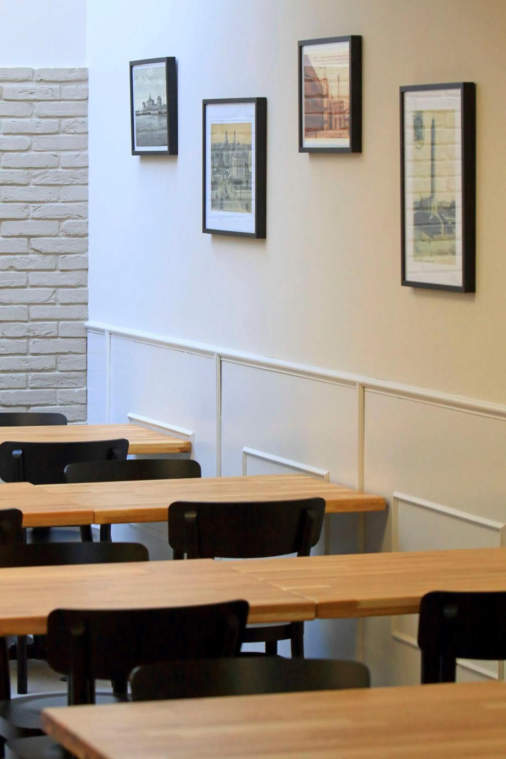 Breakfast in Brit Hotel Calais