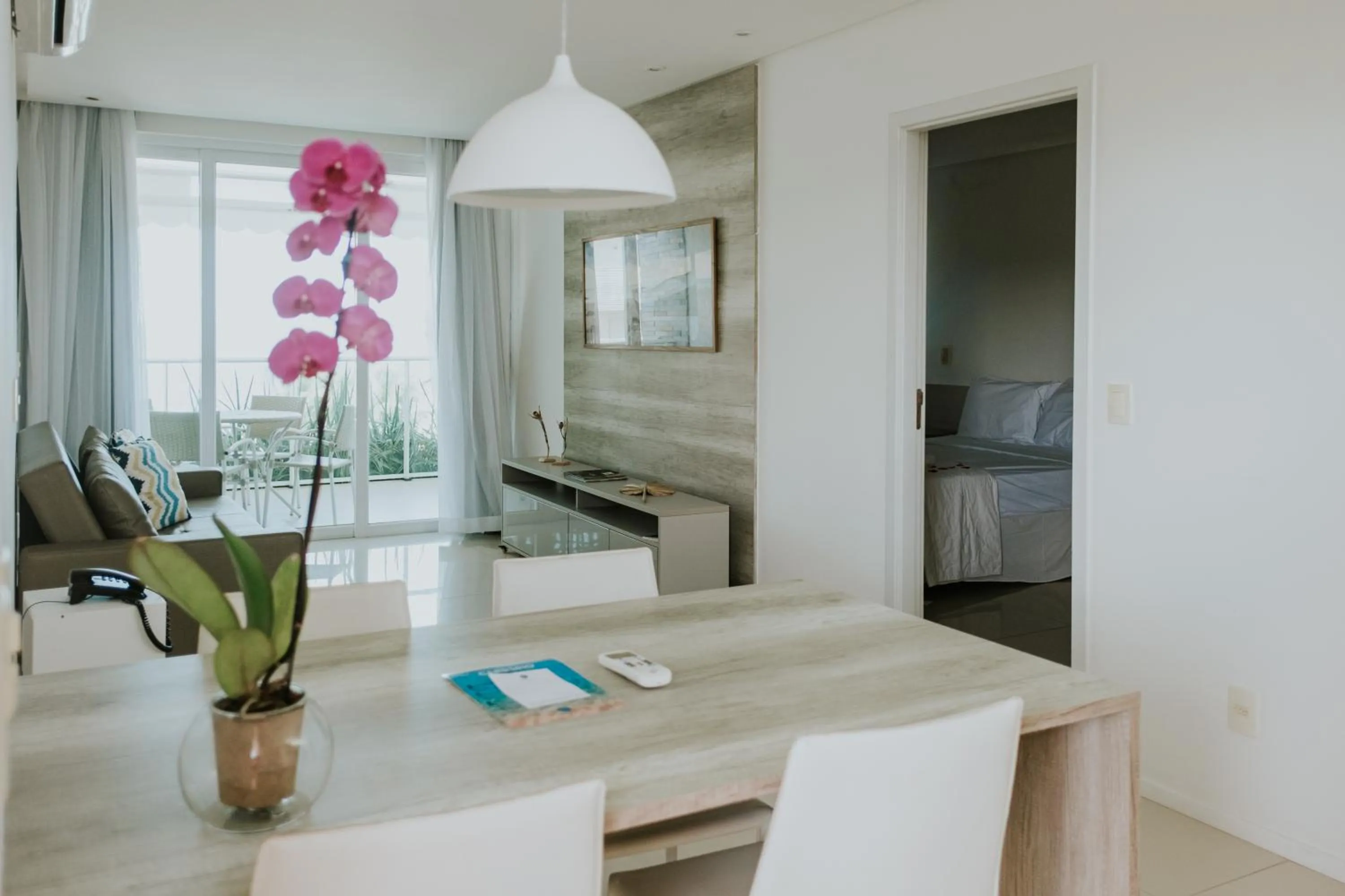 Property building in Wave Suítes Hotel & Lounge bar