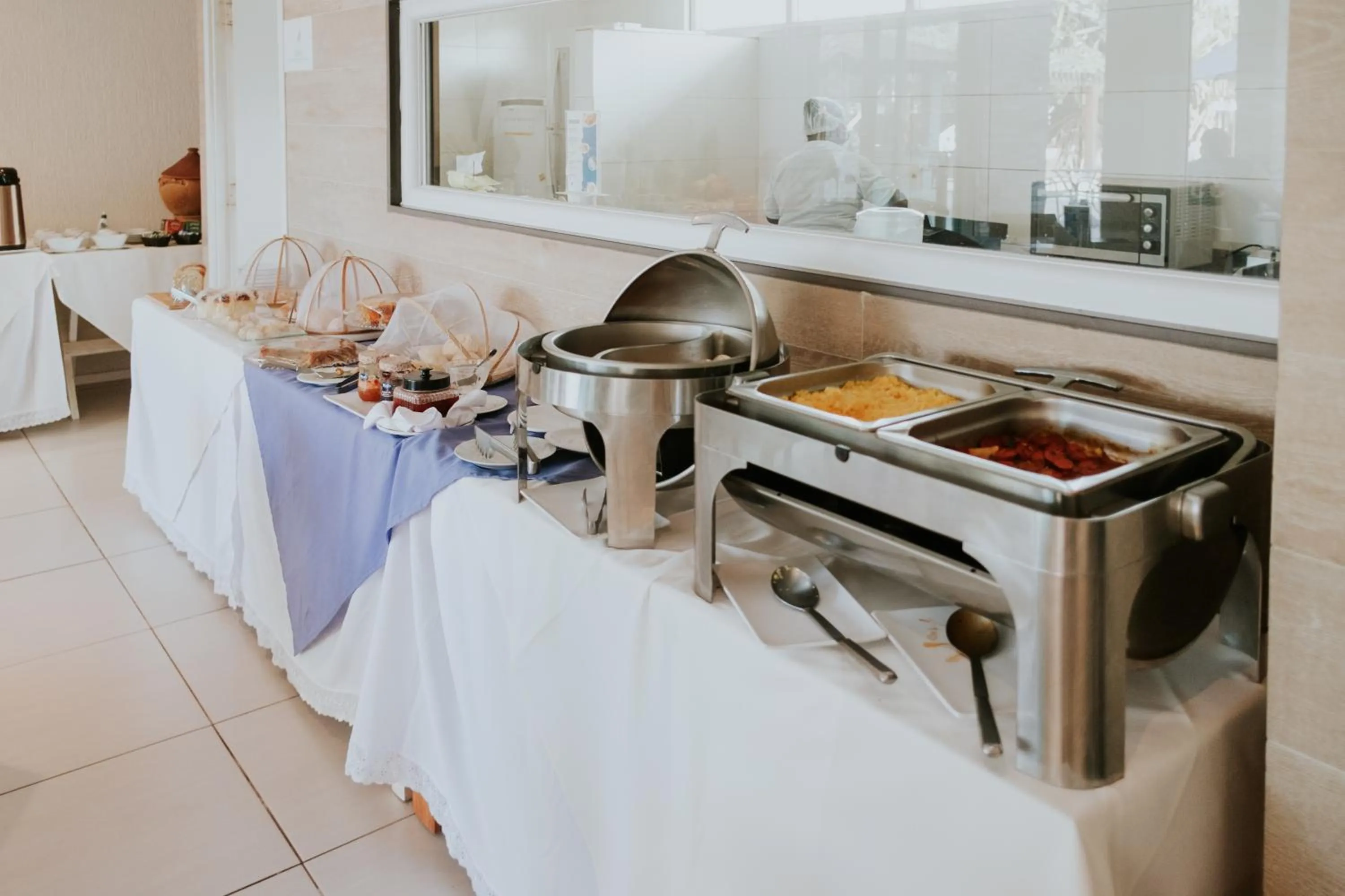 Restaurant/places to eat in Wave Suítes Hotel & Lounge bar