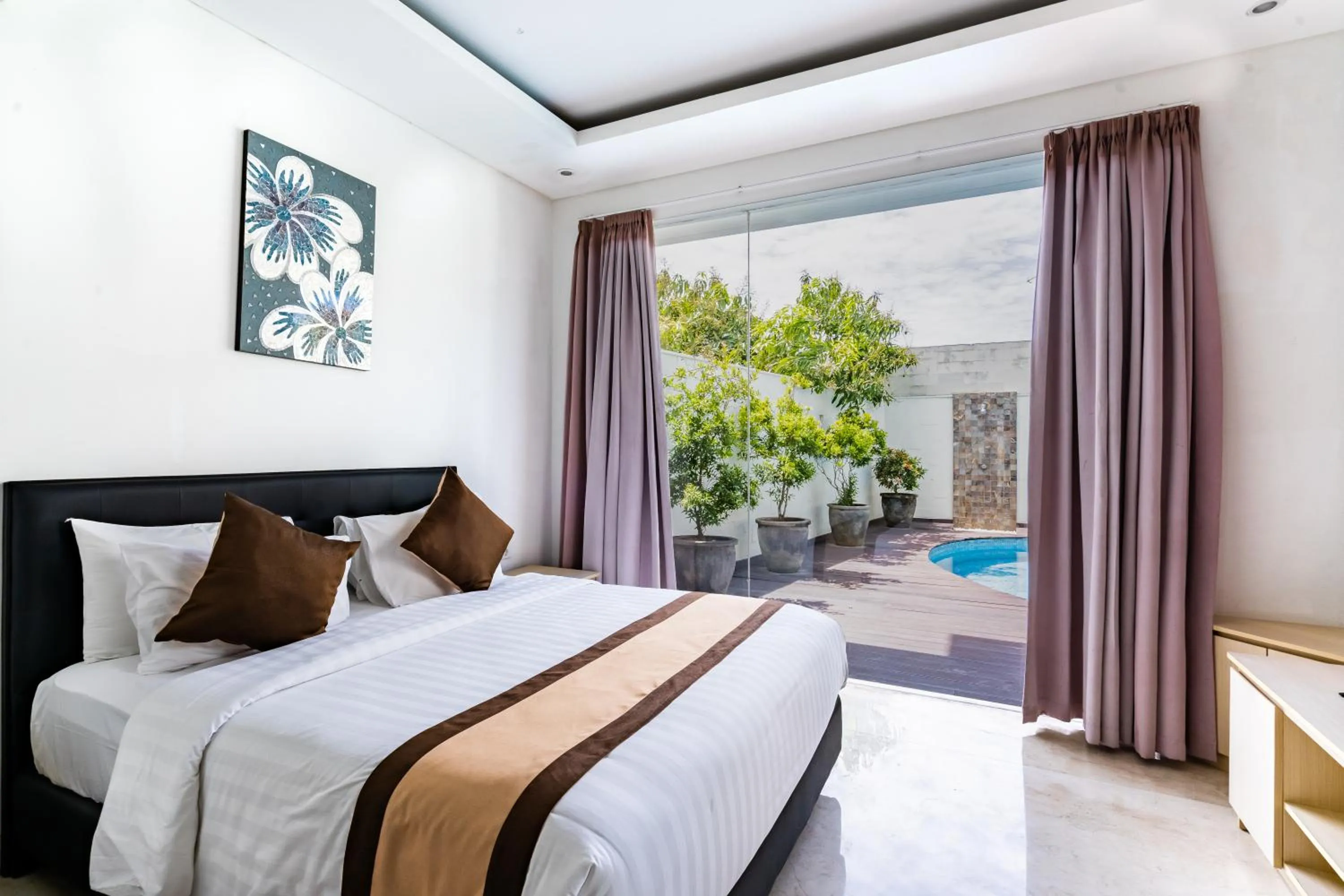 Bed in Bali Residence Villa