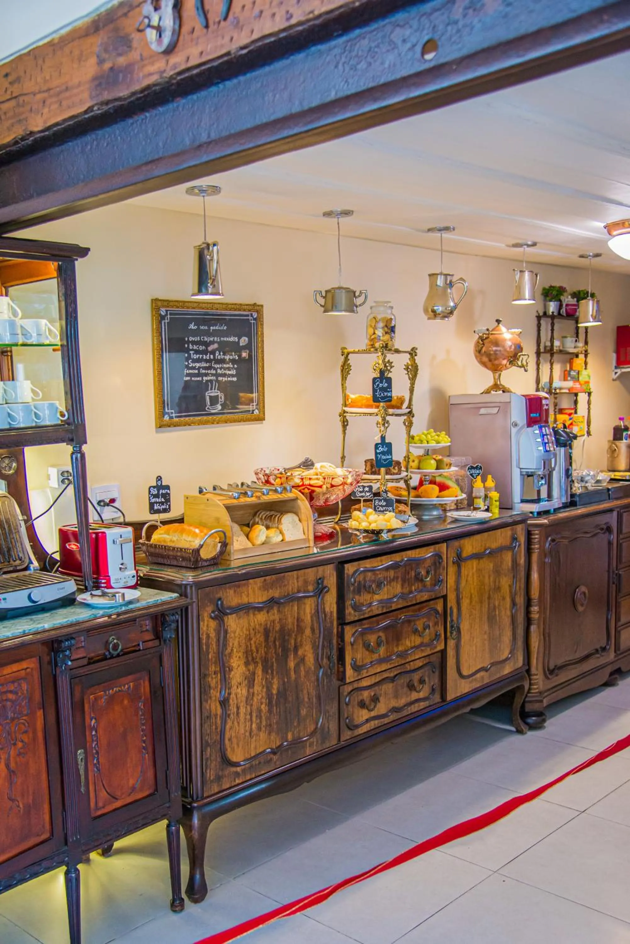 Breakfast in Pousada Dom Petrópolis