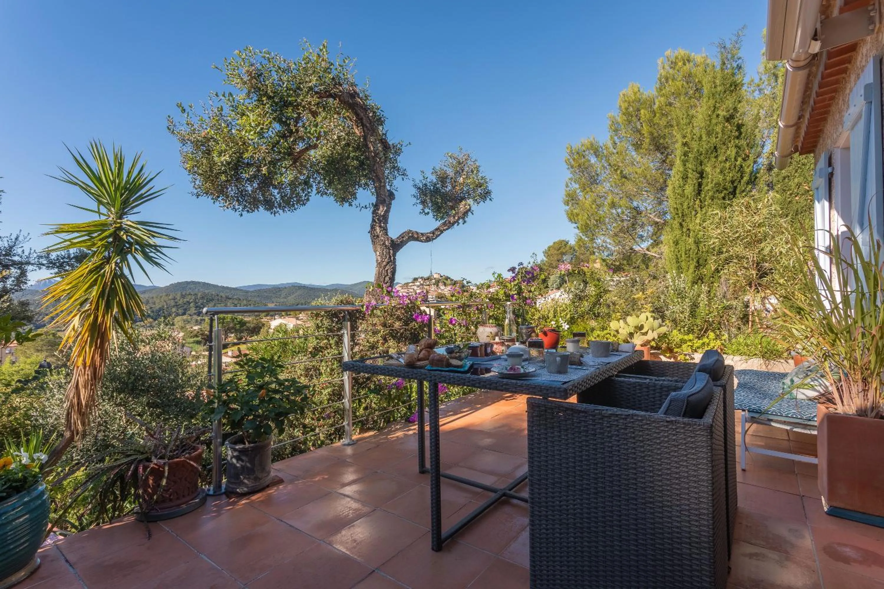 Au Jardin Des Couleurs