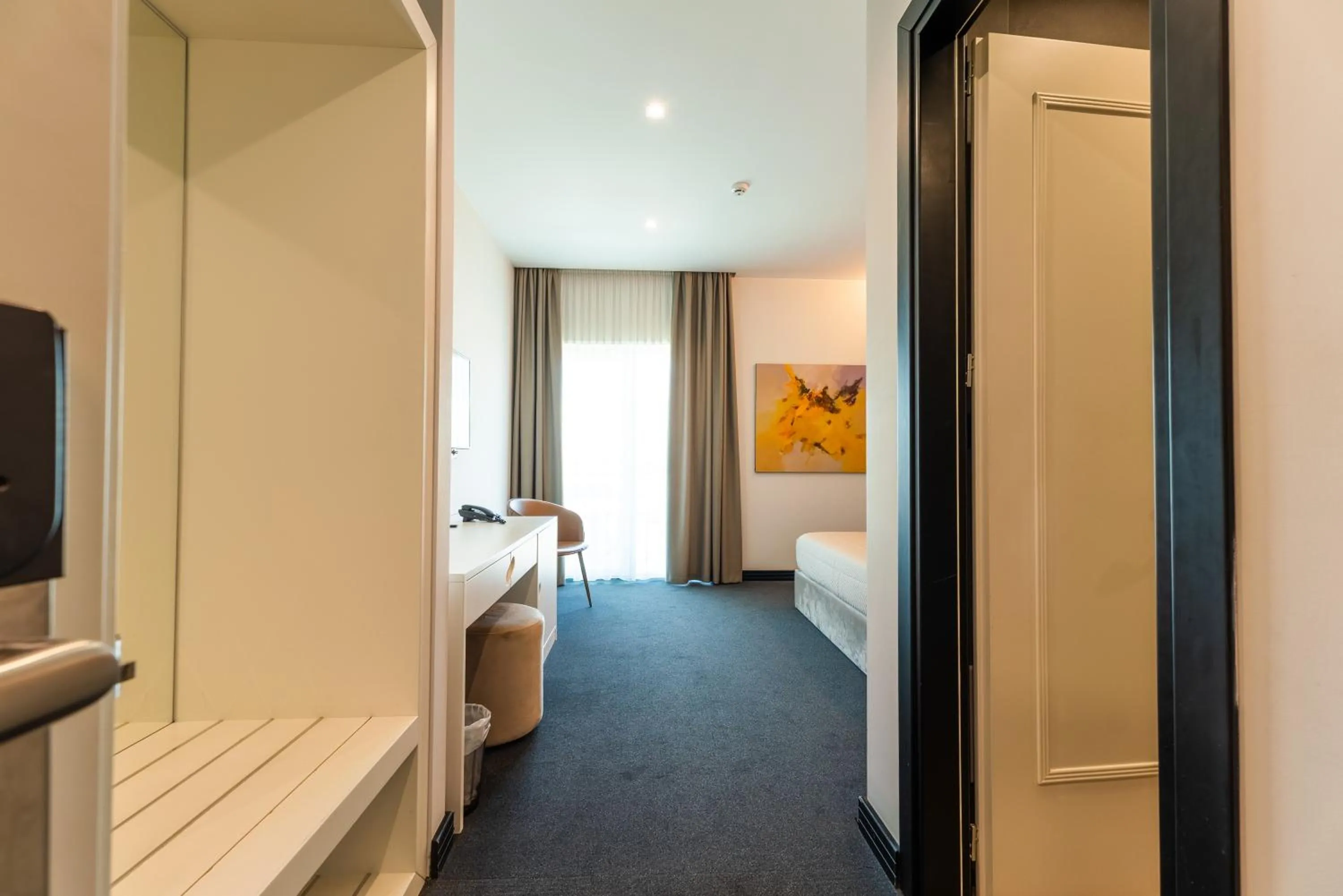 Bed in Hotel Delta Premium