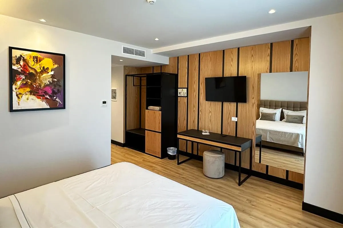 Bed in Hotel Delta Premium