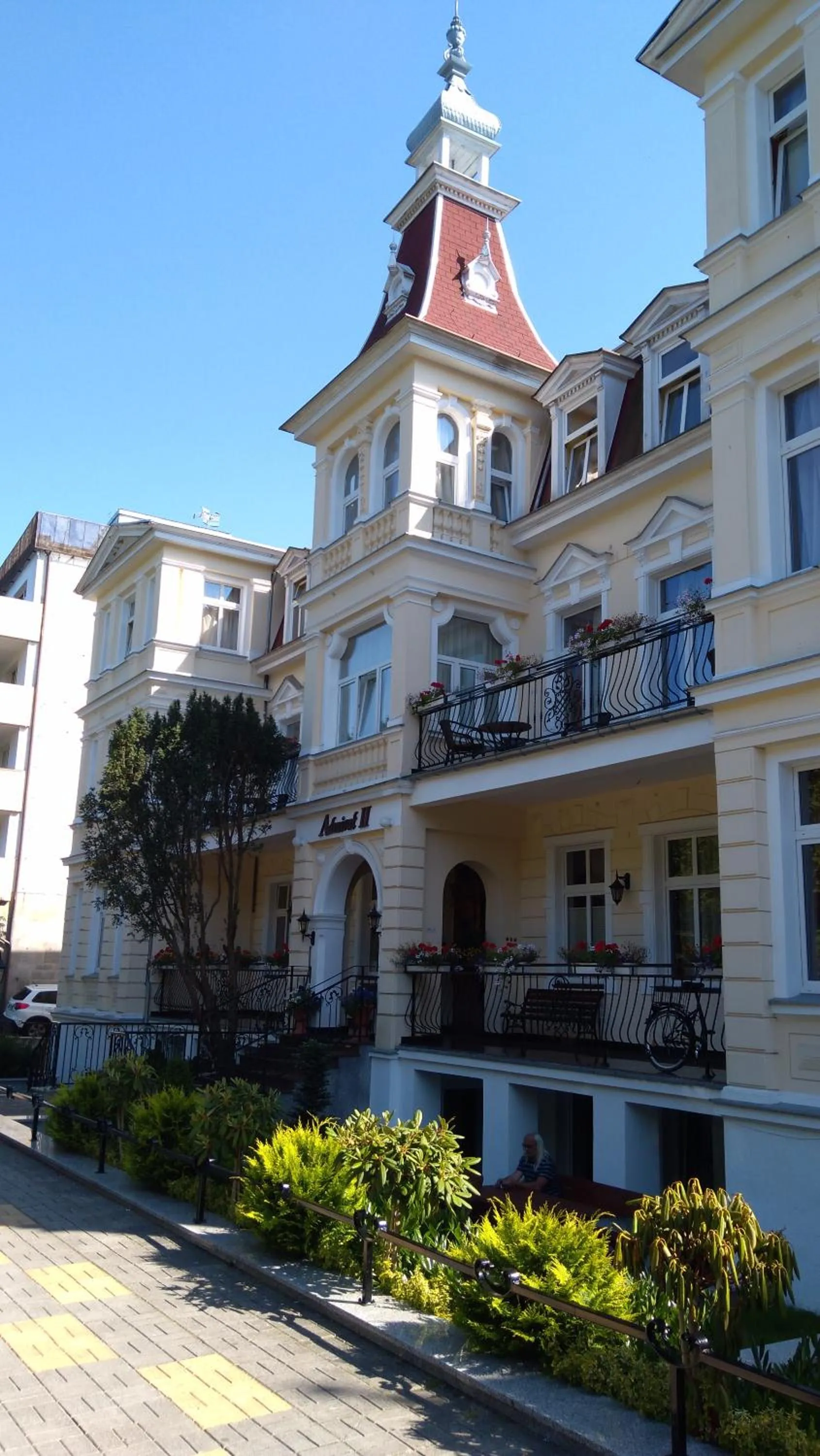 Property building in Admiral II