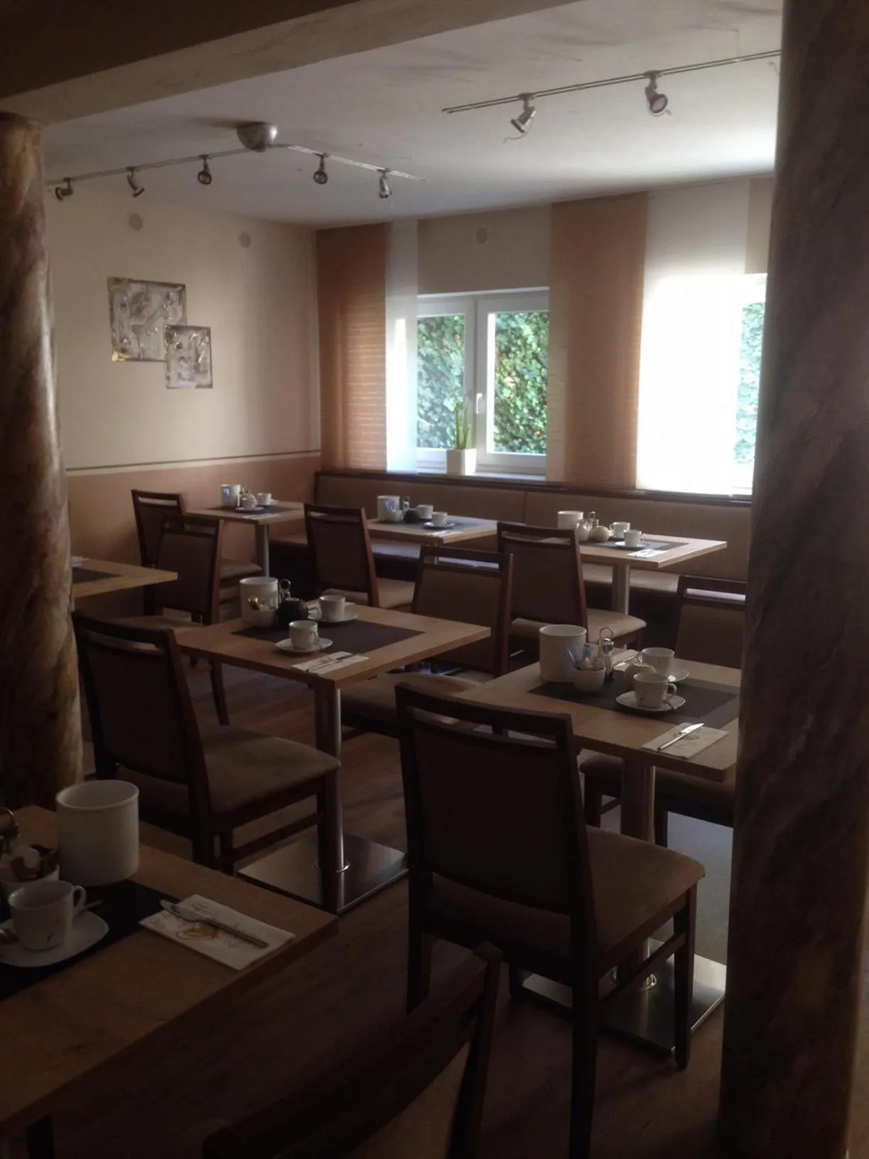 Restaurant/places to eat in Pension Wagner