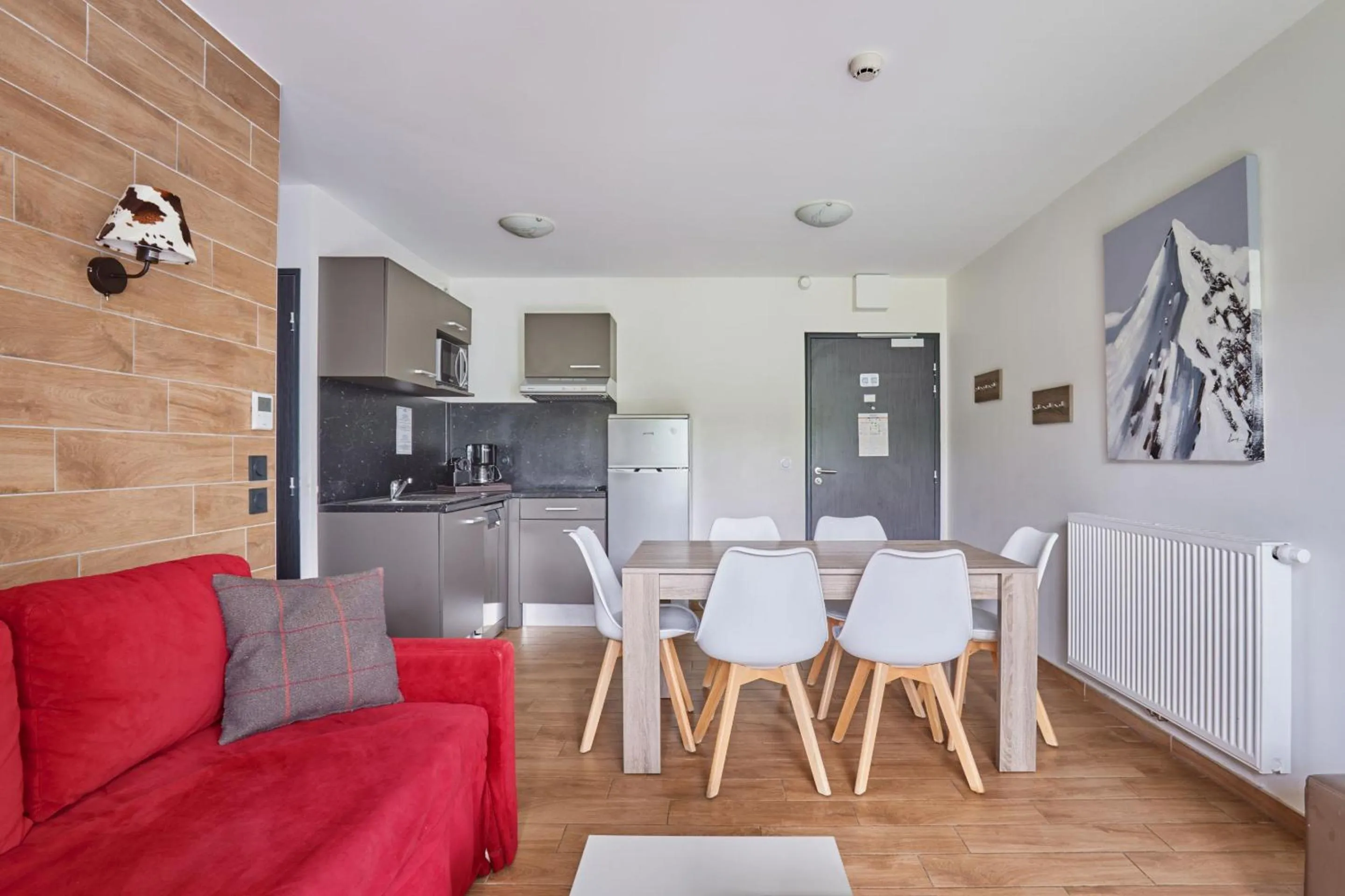 Dining area in Résidence Odalys Isatis