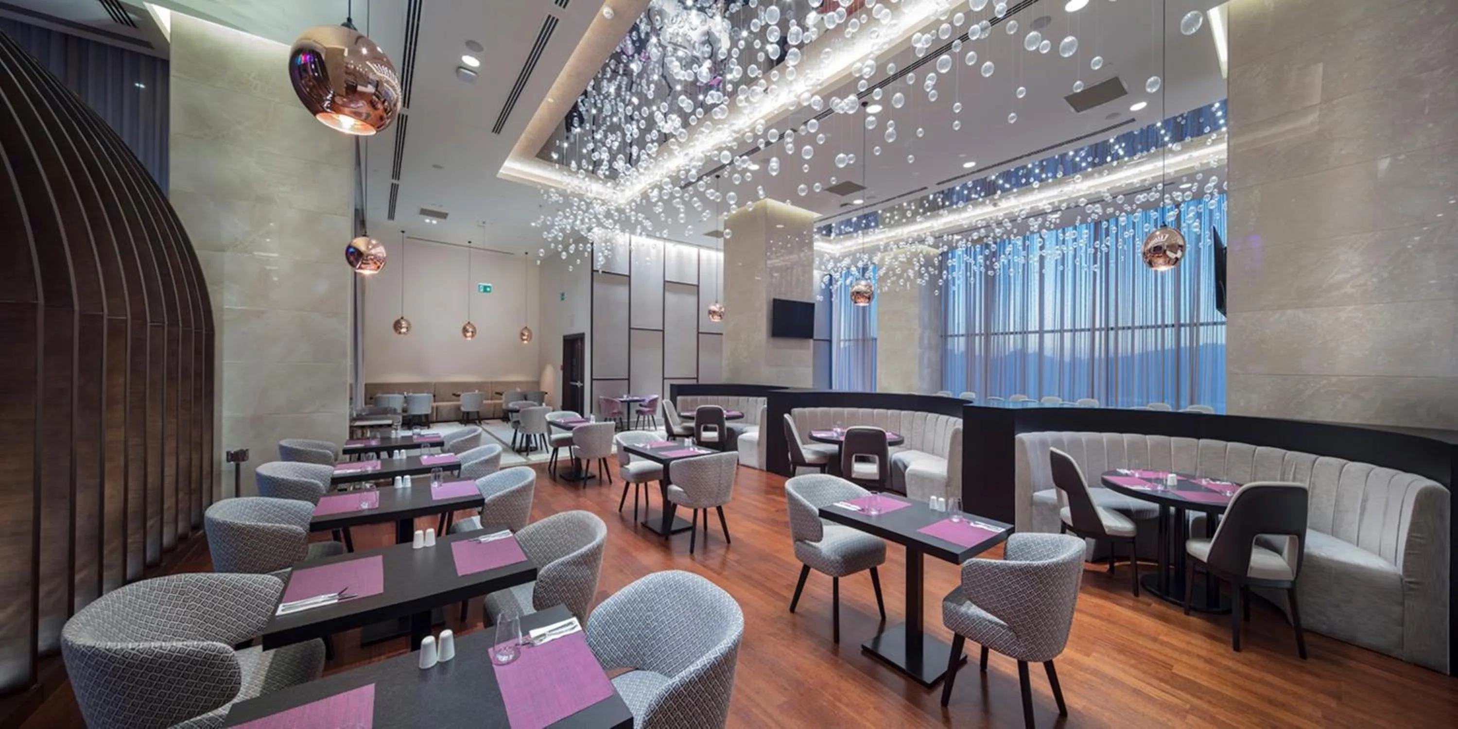 Restaurant/places to eat in Doubletree by Hilton Istanbul Umraniye