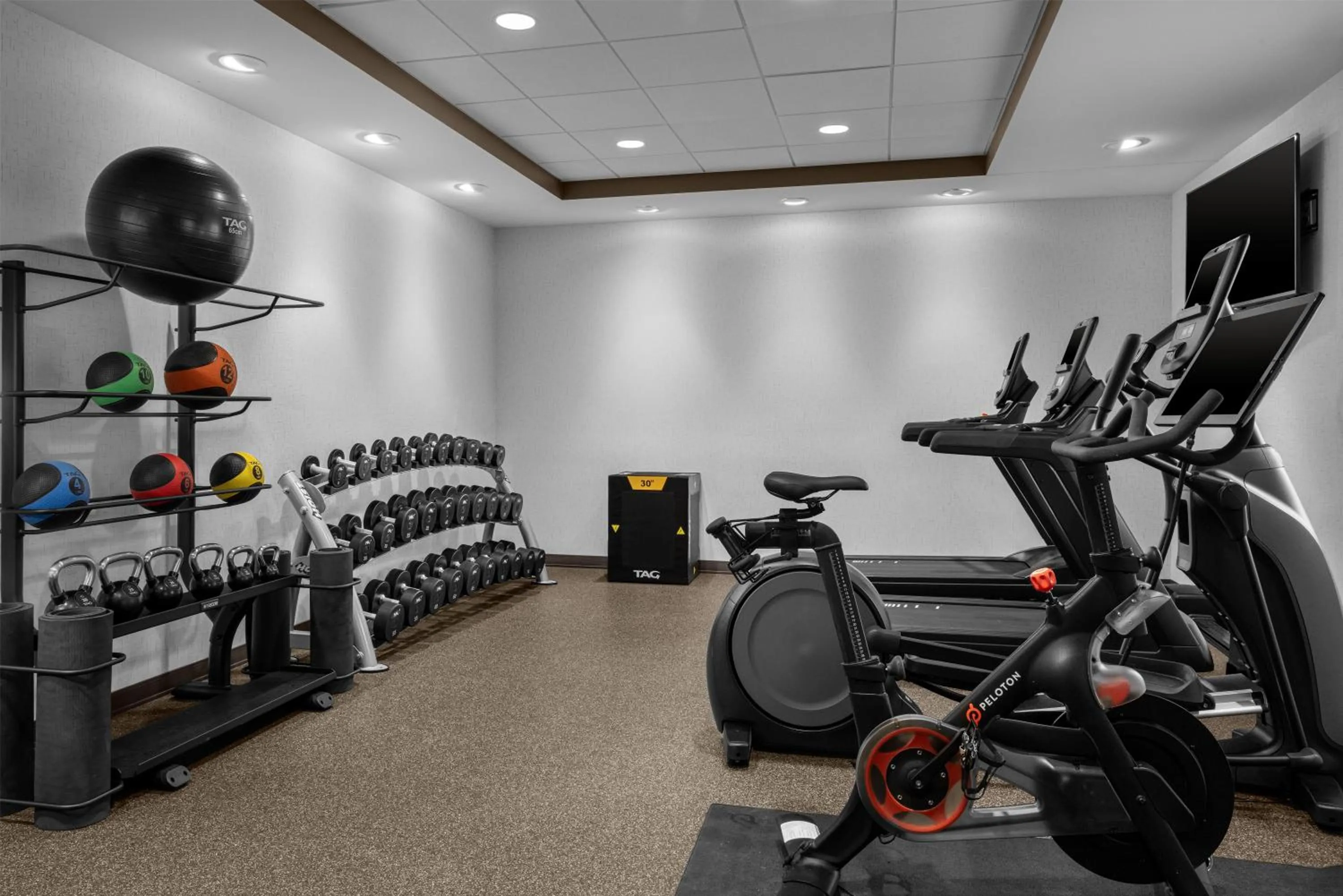 Fitness centre/facilities in Home2 Suites By Hilton Minneapolis-Eden Prairie