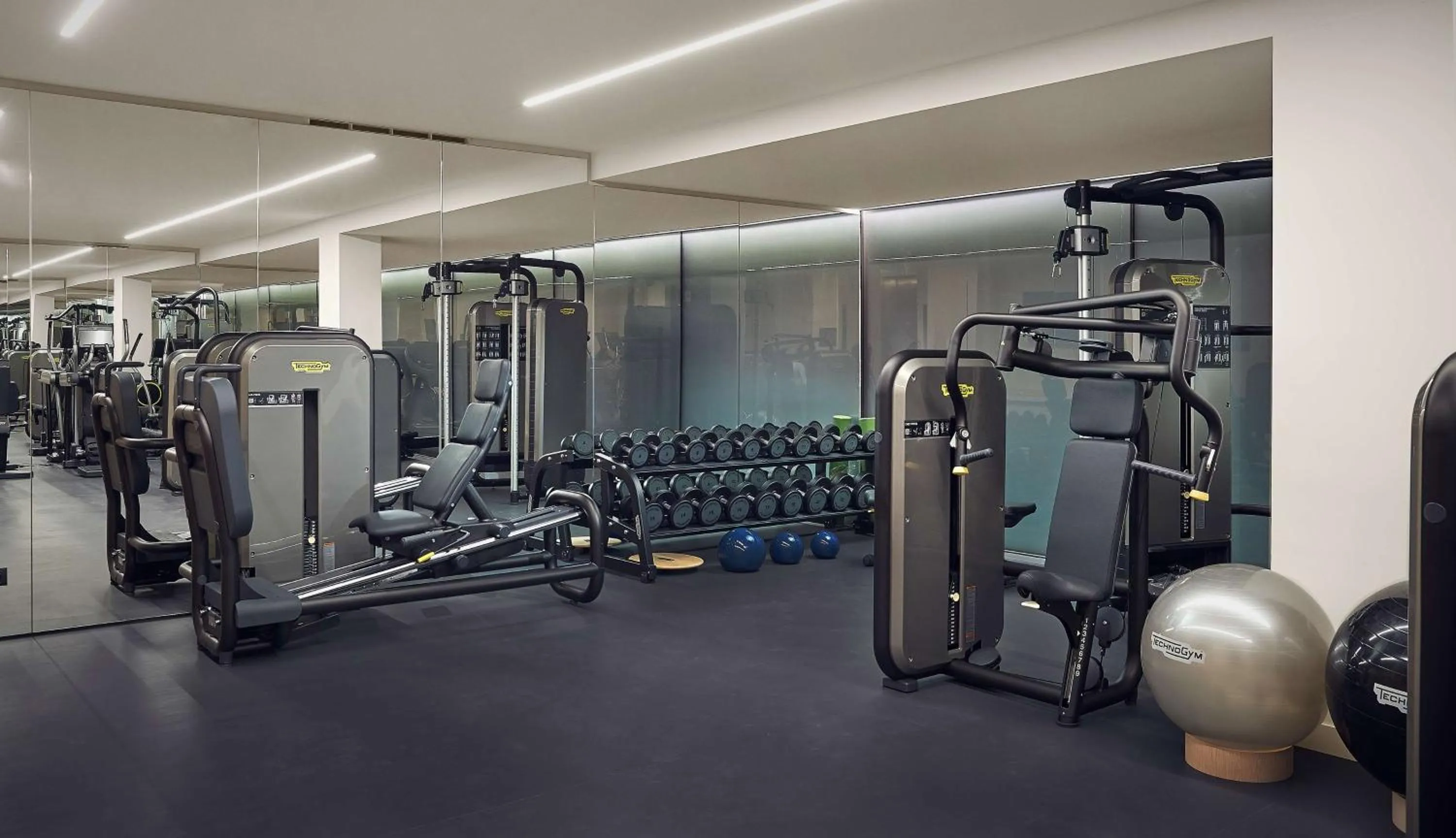 Fitness centre/facilities in Hilton Lake Como