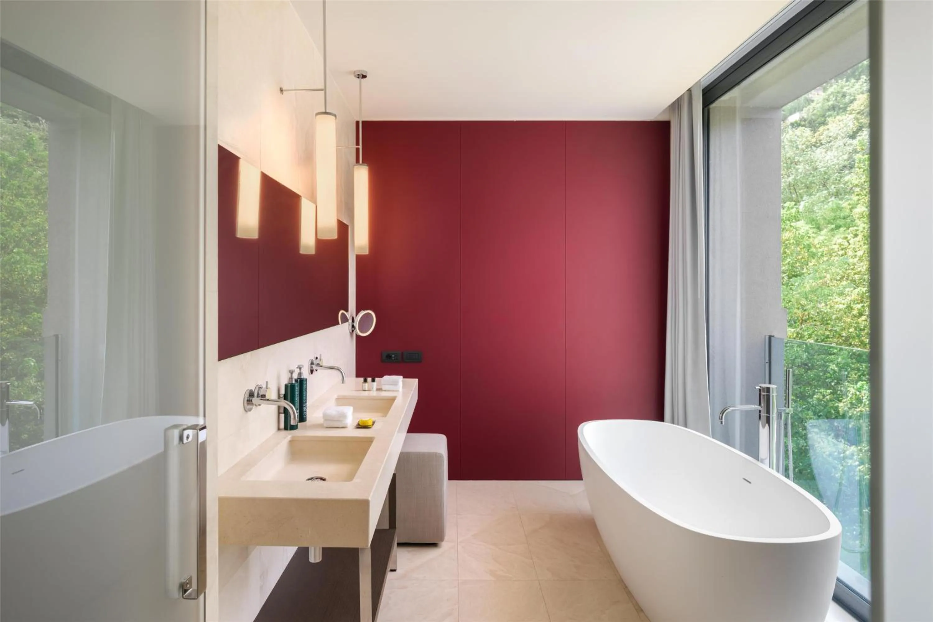 Bathroom in Hilton Lake Como