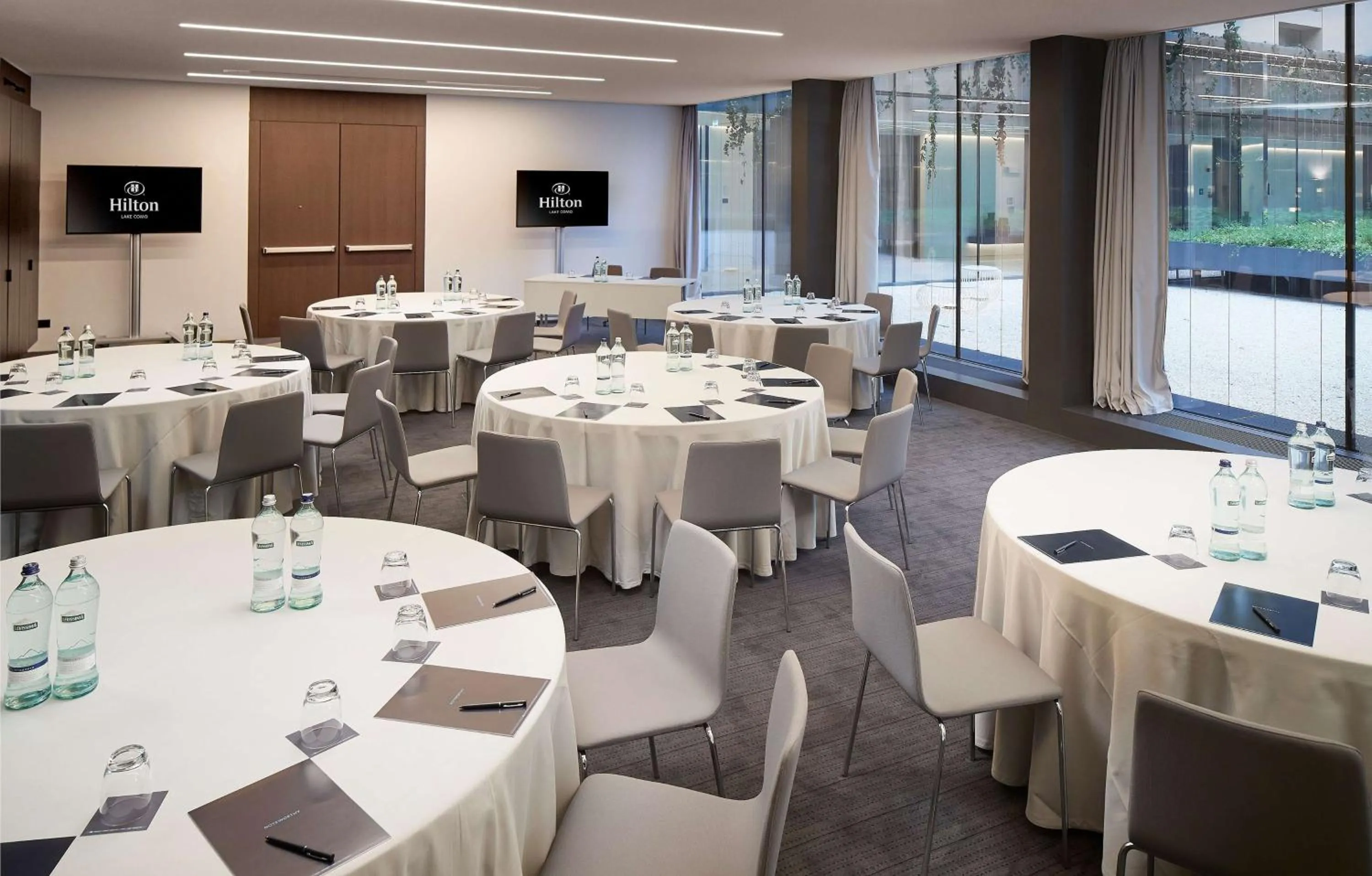 Meeting/conference room in Hilton Lake Como