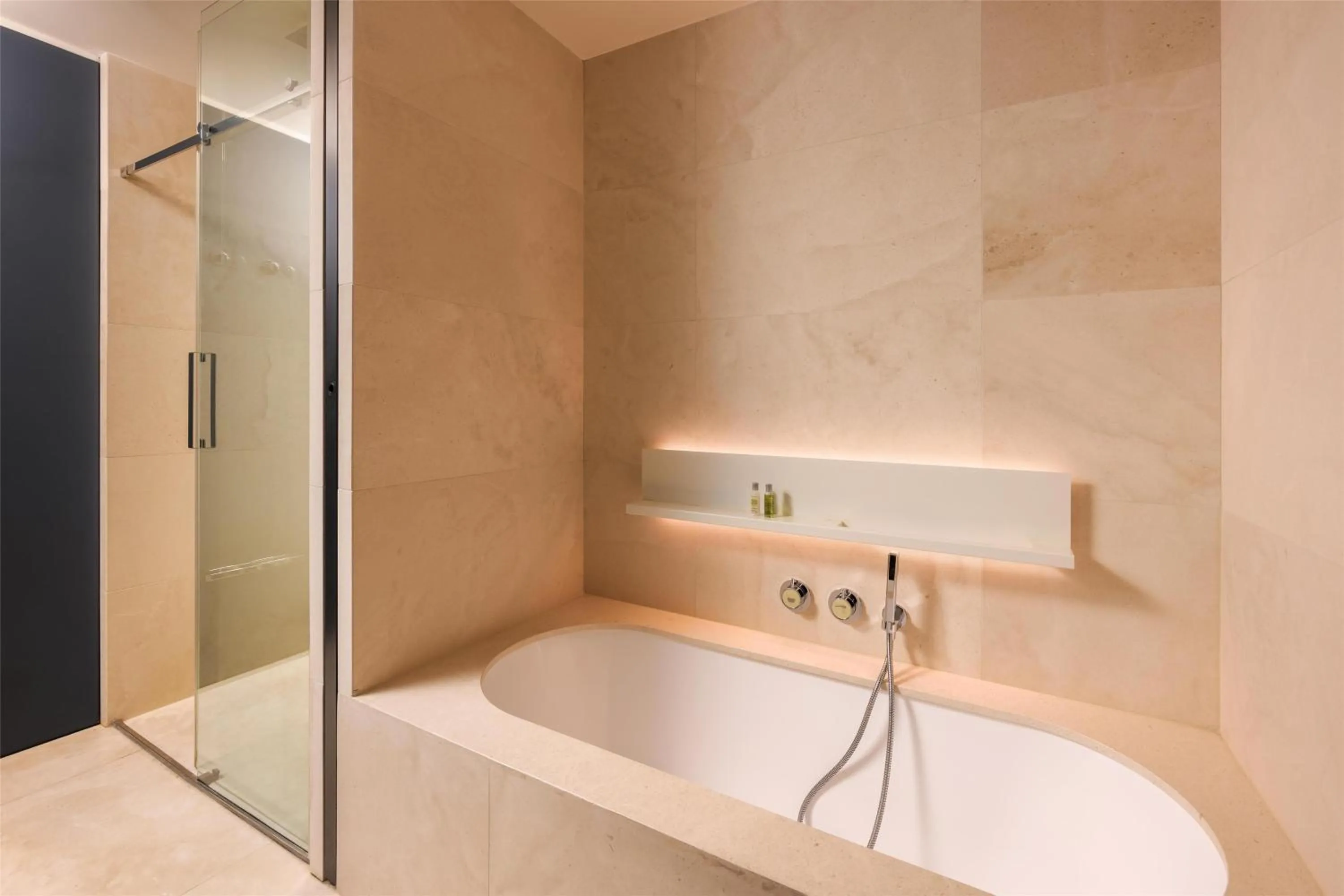 Bathroom in Hilton Lake Como