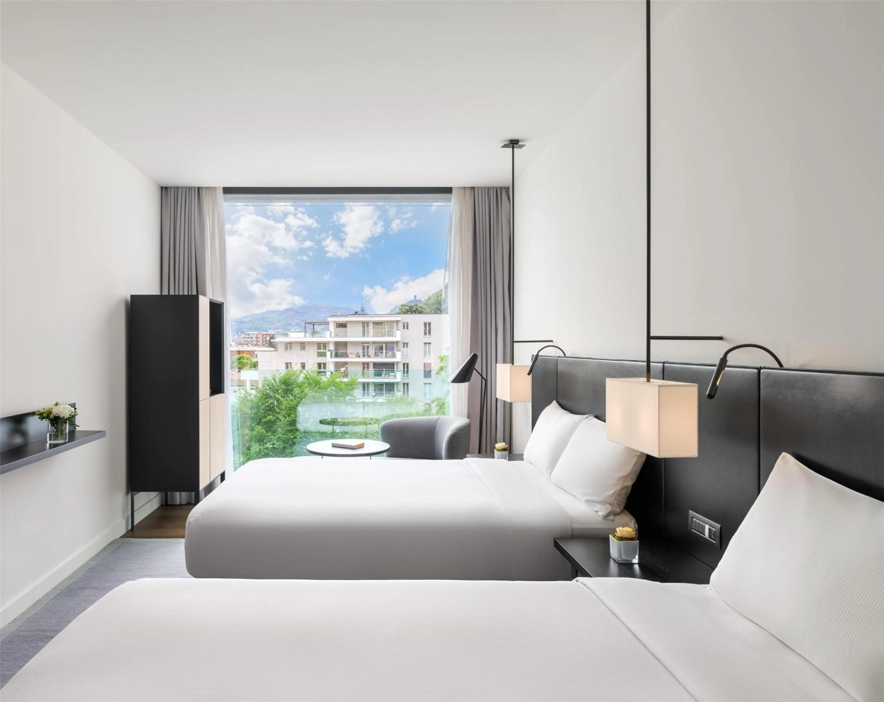 Bed in Hilton Lake Como