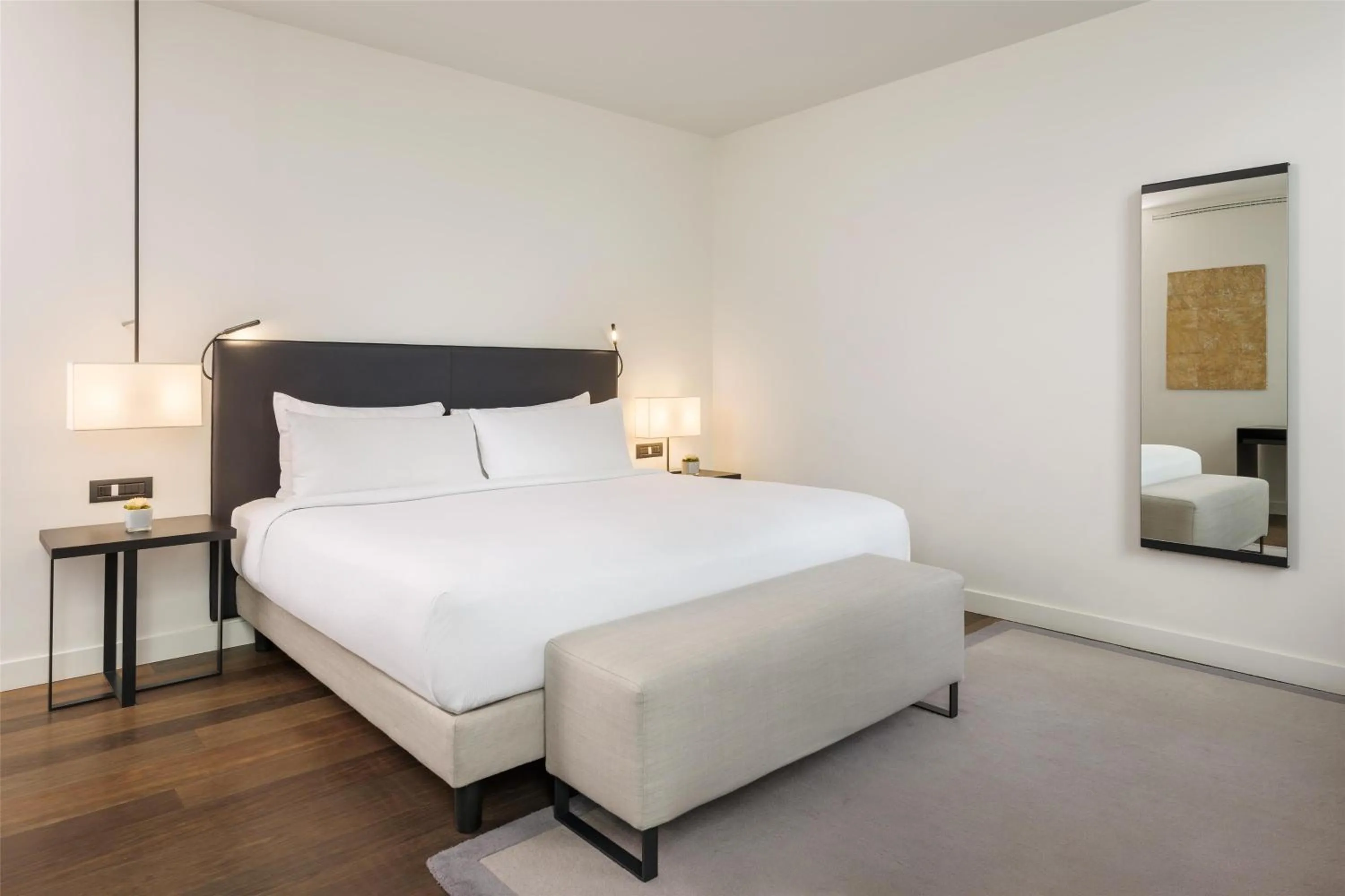 Bed in Hilton Lake Como