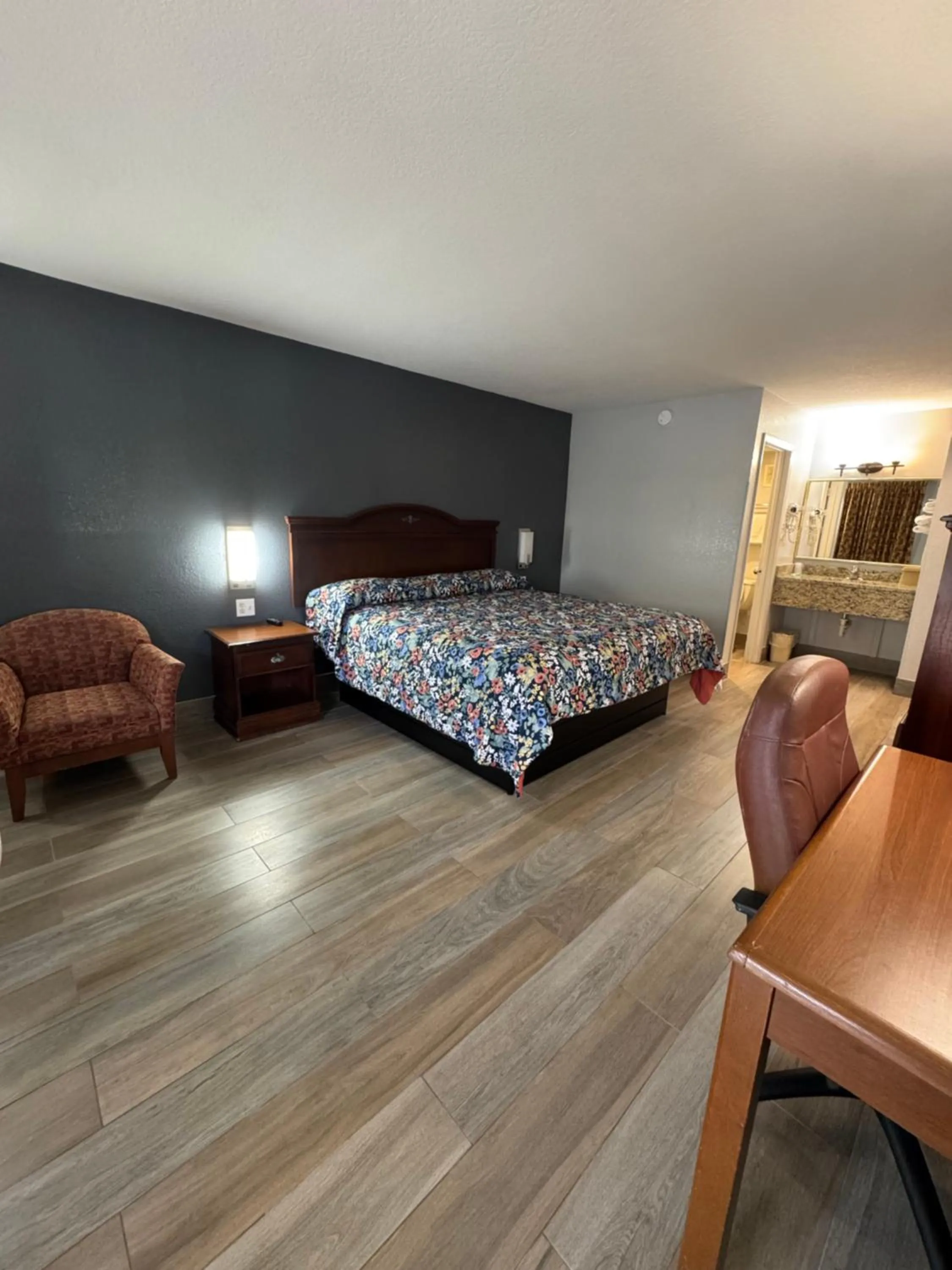 Bed in Riviera Motel