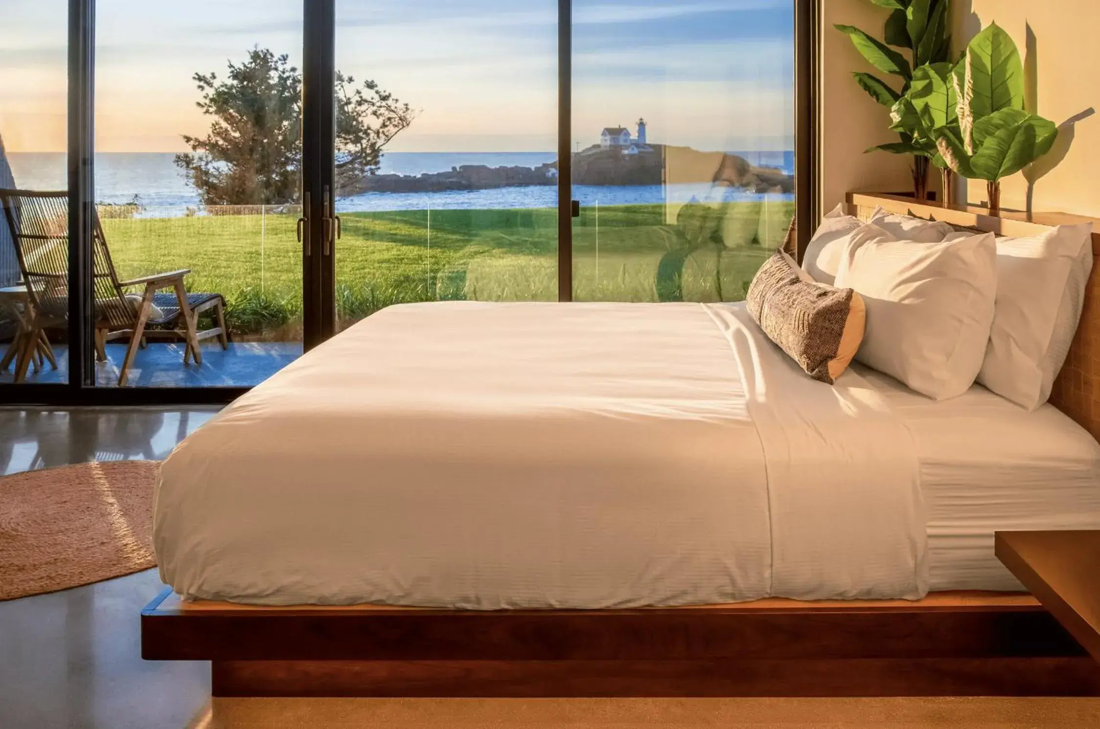Deluxe Suite with Sea View in ViewPoint Hotel Deluxe Suite with Sea View in ViewPoint Hotel